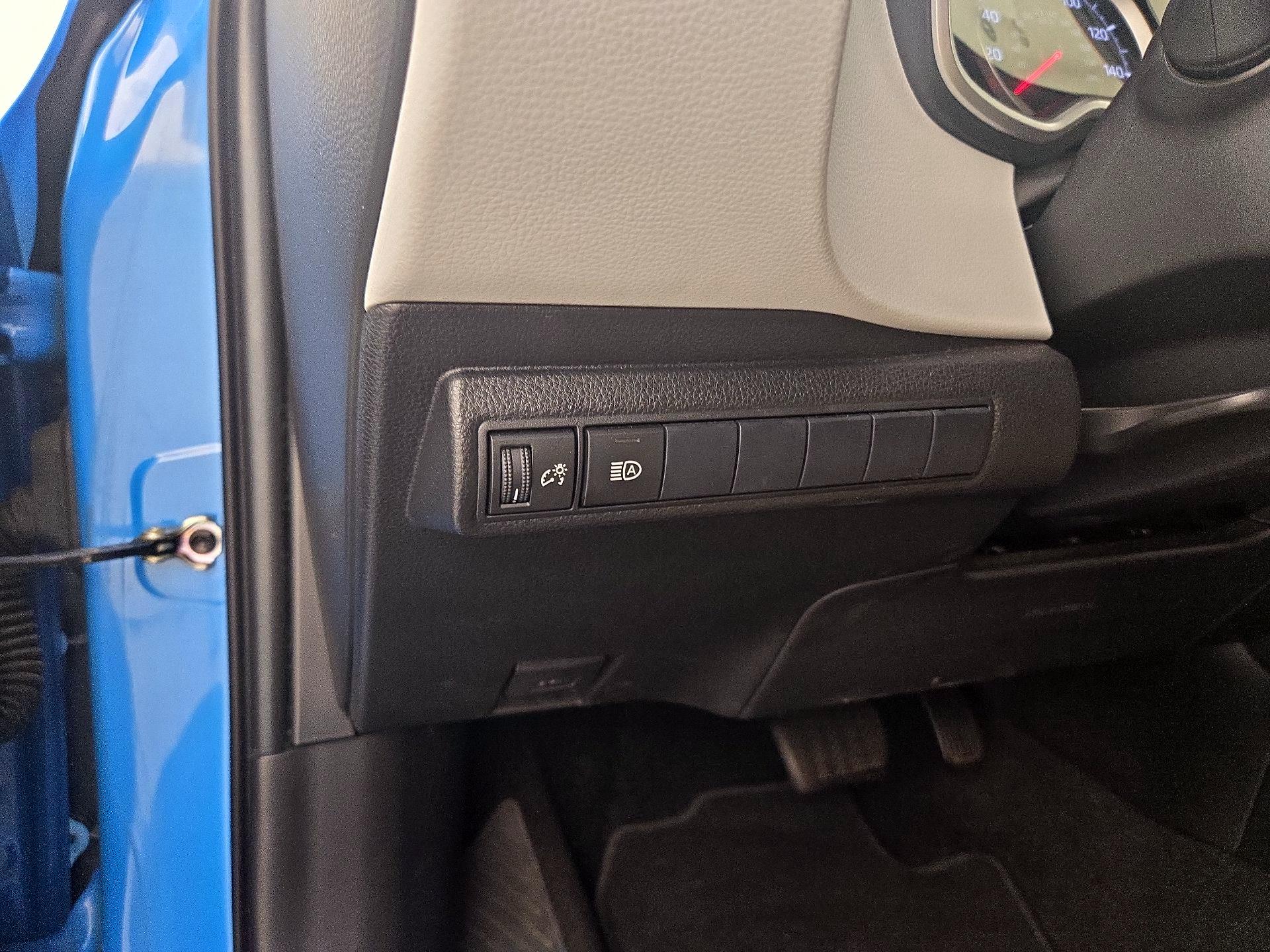 Thumbnail: 2019 Toyota Corolla - 13