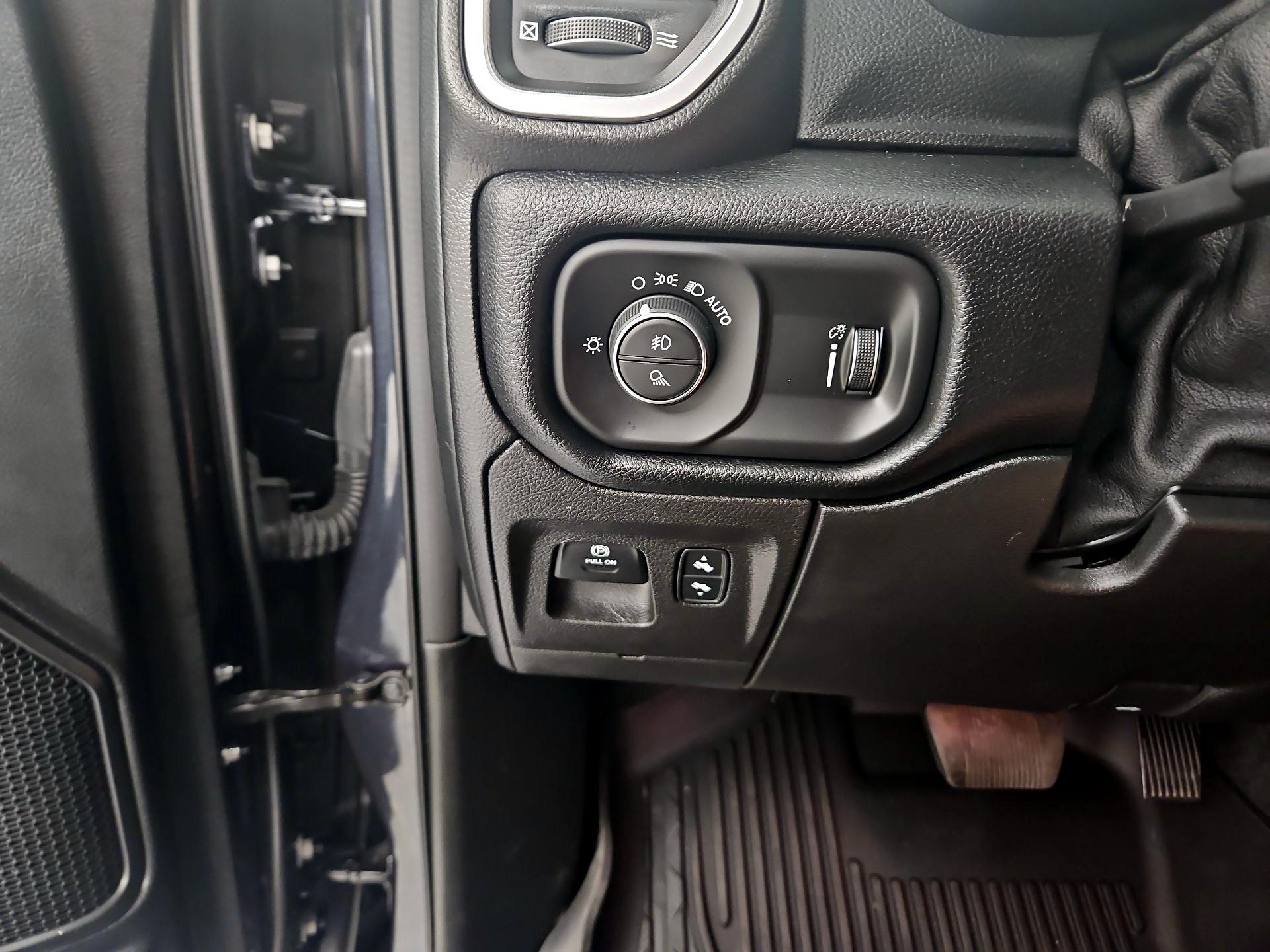 Thumbnail: 2021 RAM 1500 - 13
