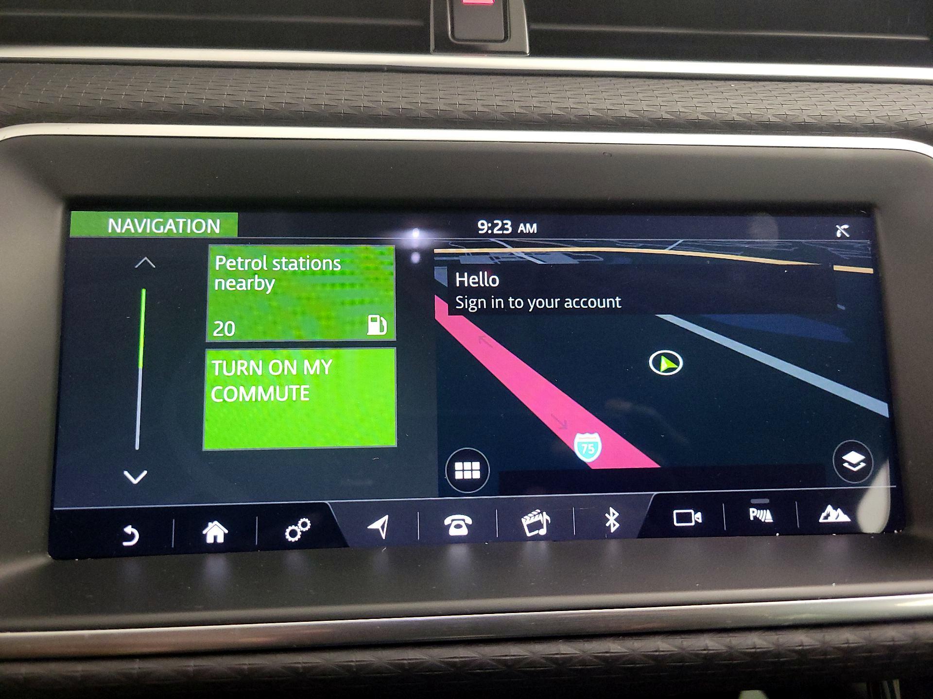 Thumbnail: 2020 Land Rover Range Rover Evoque - 12