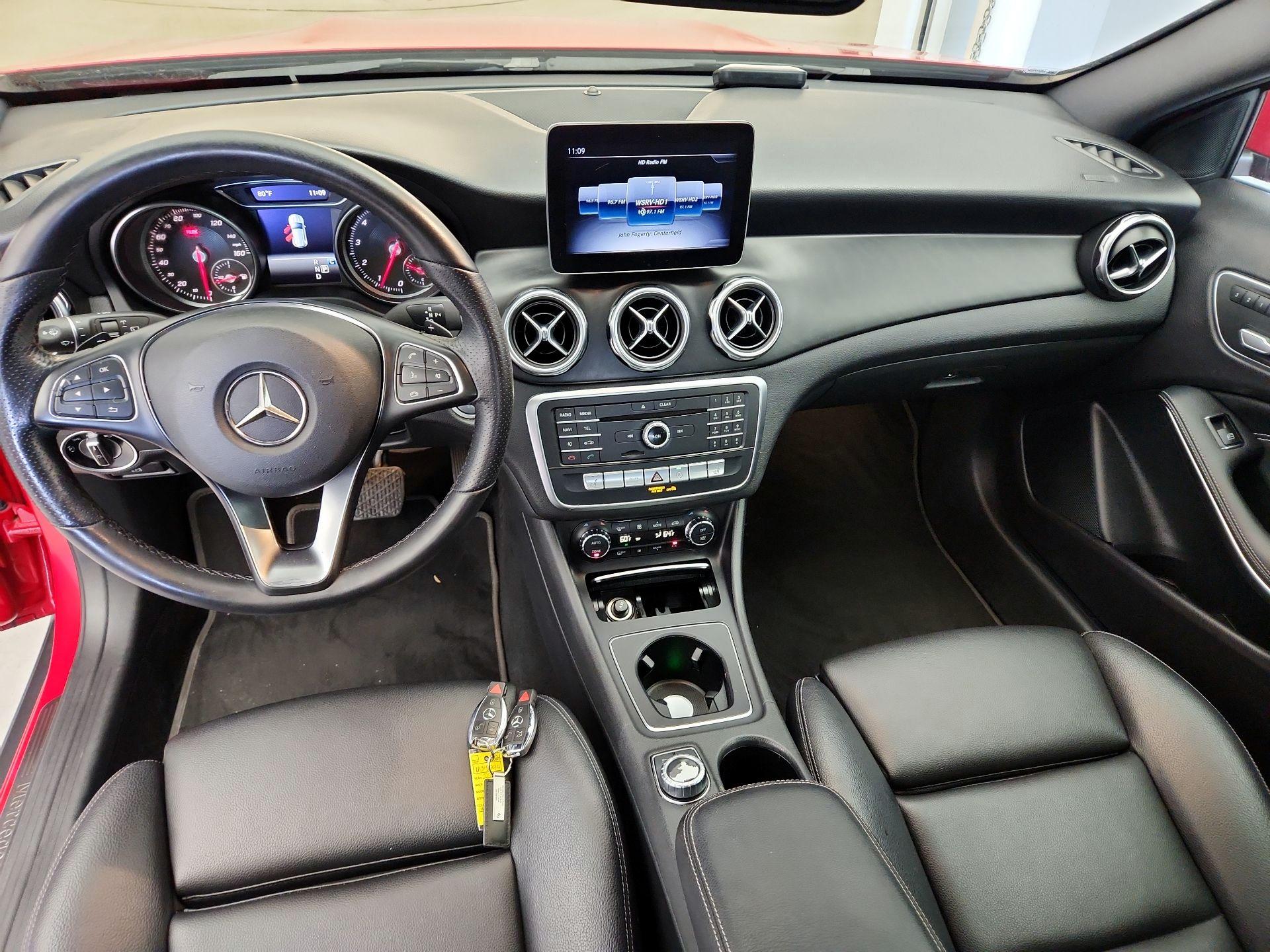 Thumbnail: 2019 Mercedes-Benz GLA - 9