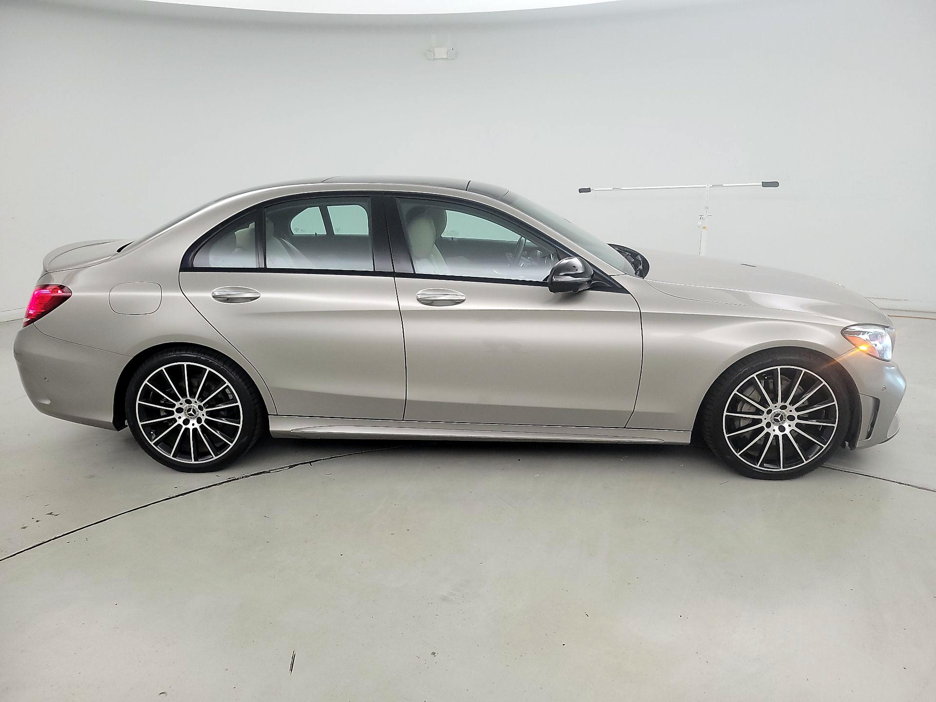 Thumbnail: 2020 Mercedes-Benz C-Class - 4