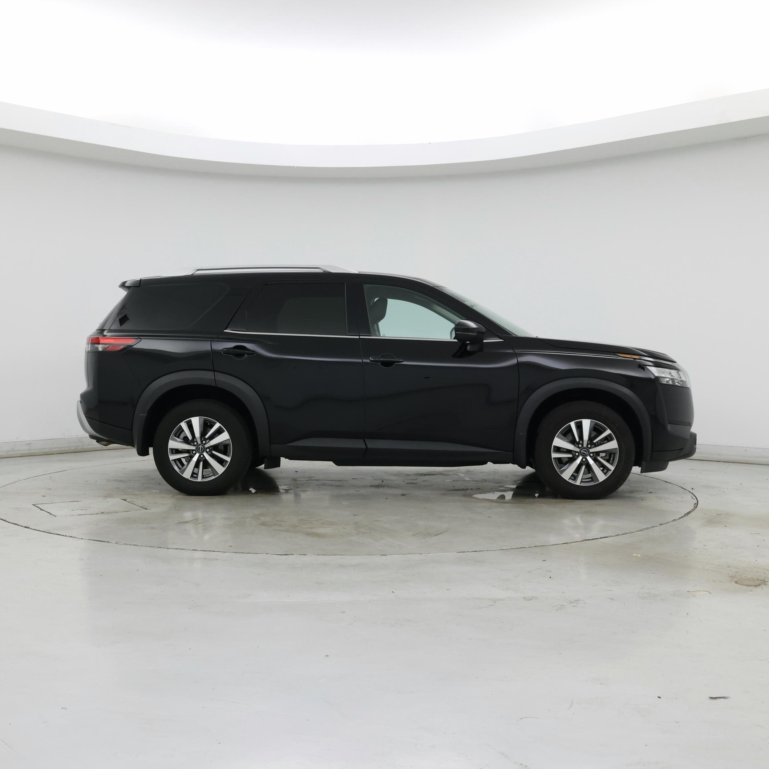 Thumbnail: 2024 Nissan Pathfinder - 7