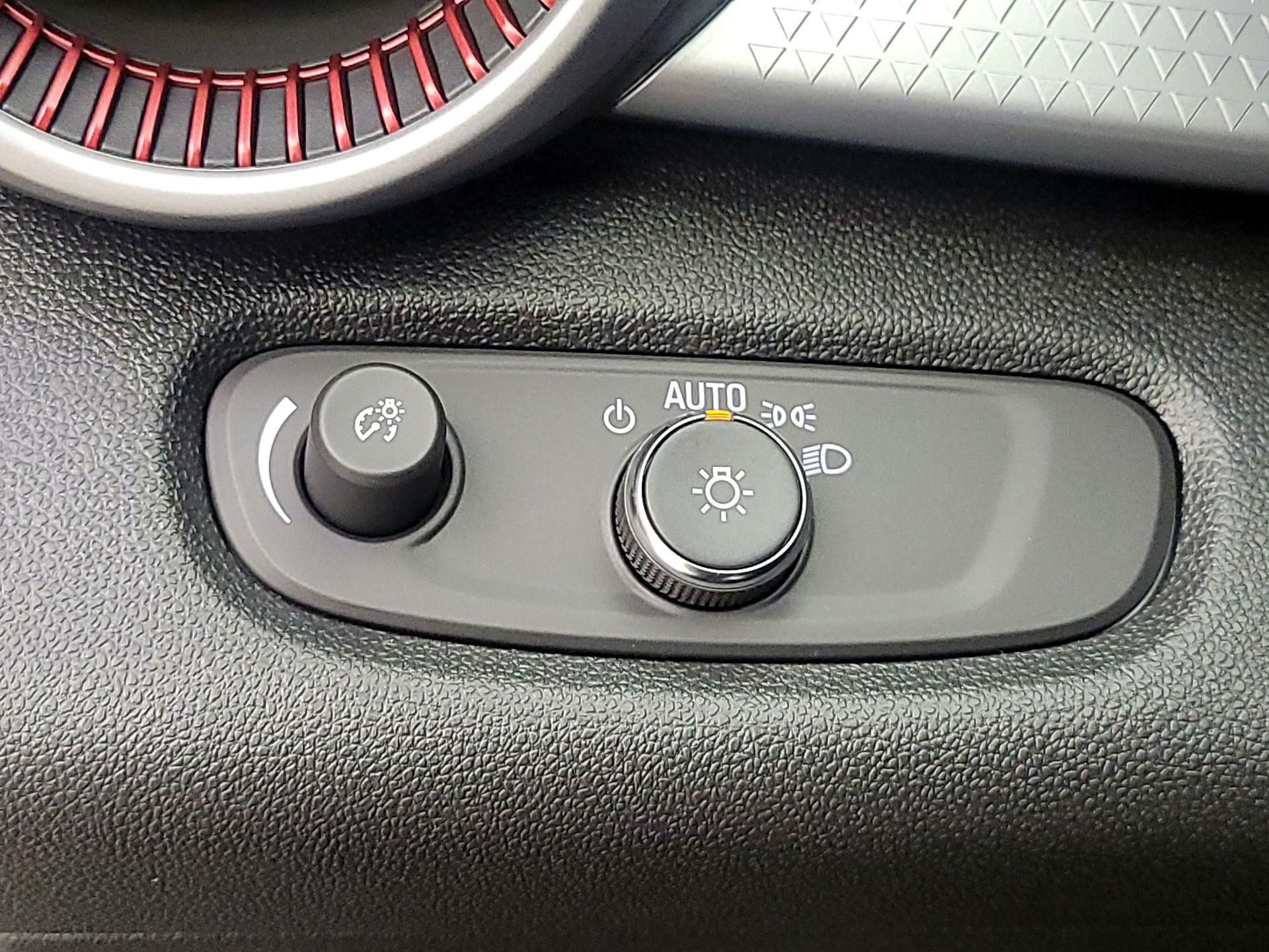 Thumbnail: 2025 Chevrolet Trax - 13