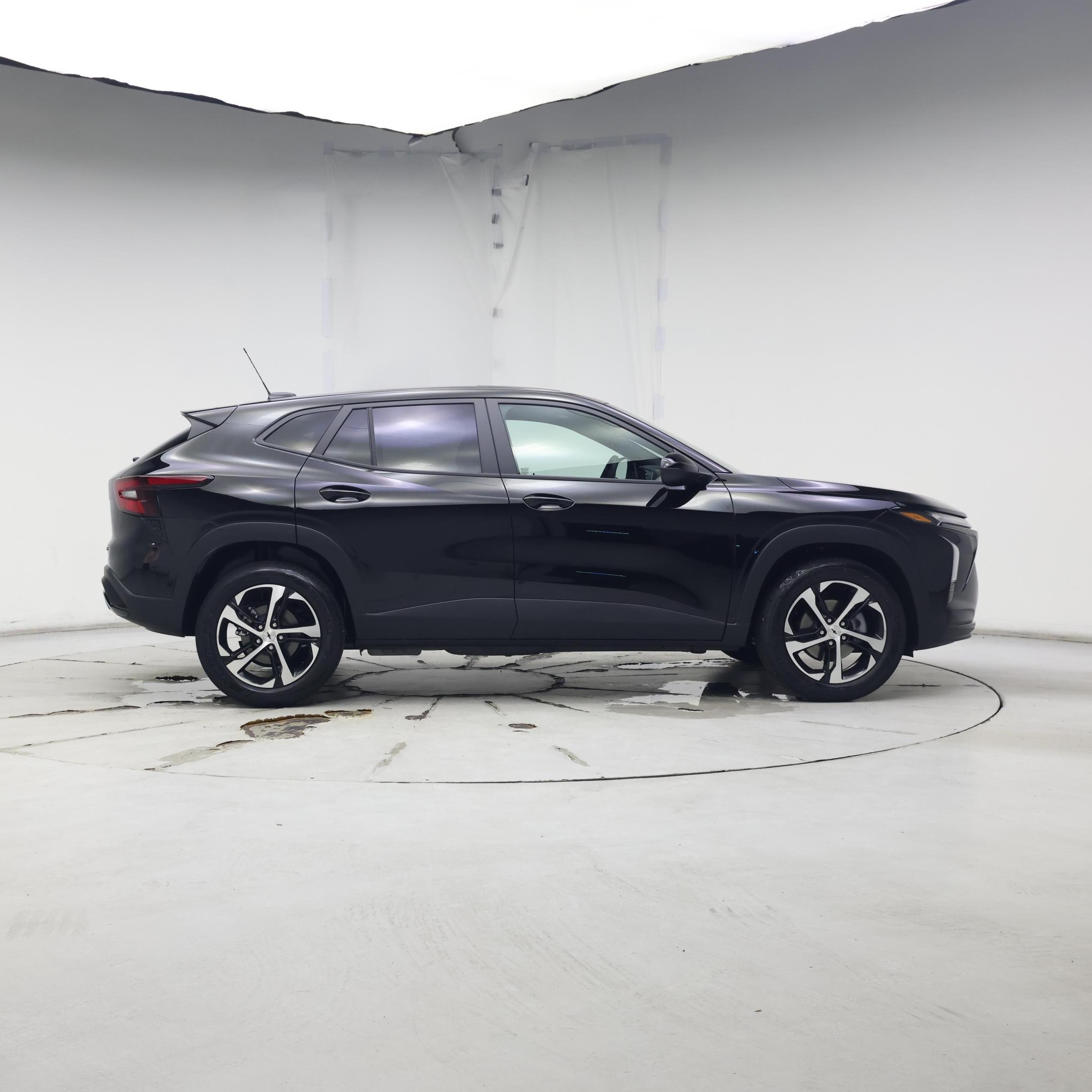 Thumbnail: 2025 Chevrolet Trax - 7