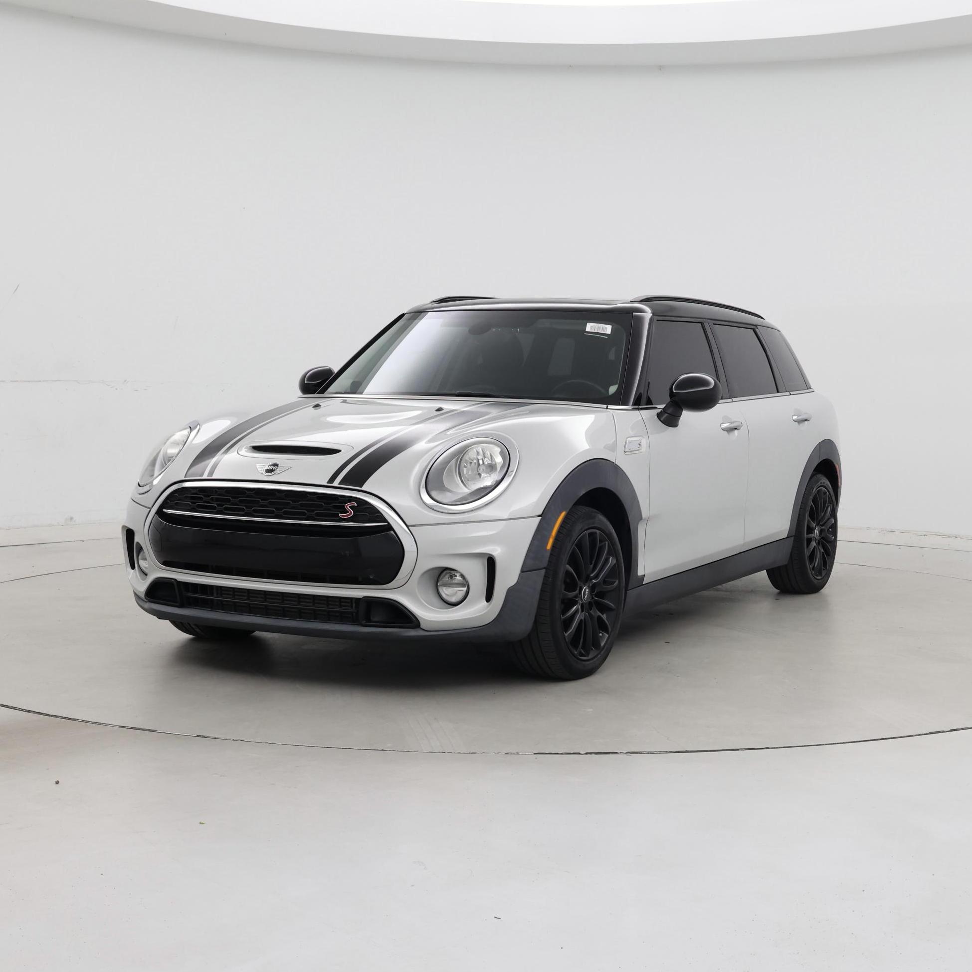 Thumbnail: 2018 MINI Cooper Clubman - 4