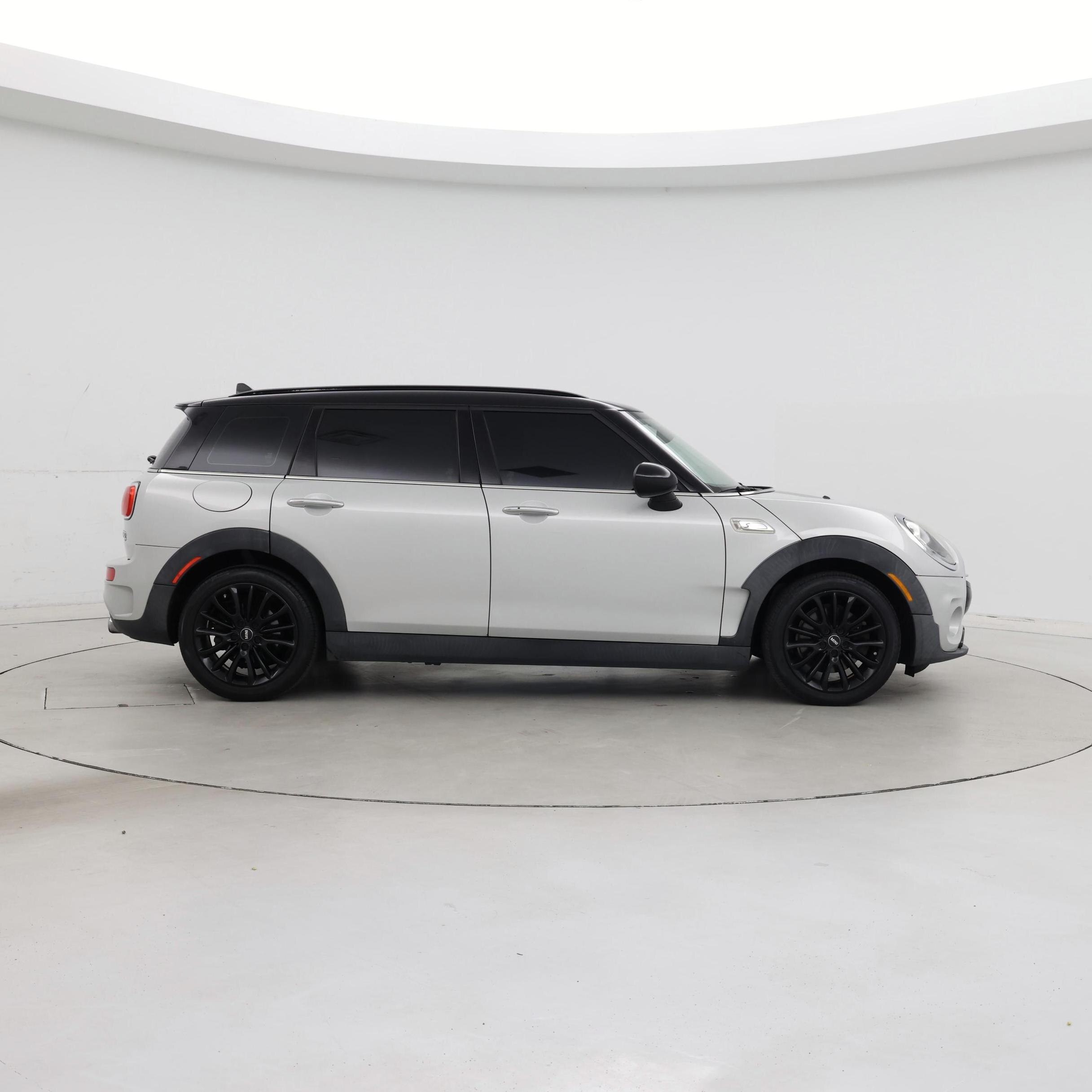 Thumbnail: 2018 MINI Cooper Clubman - 7