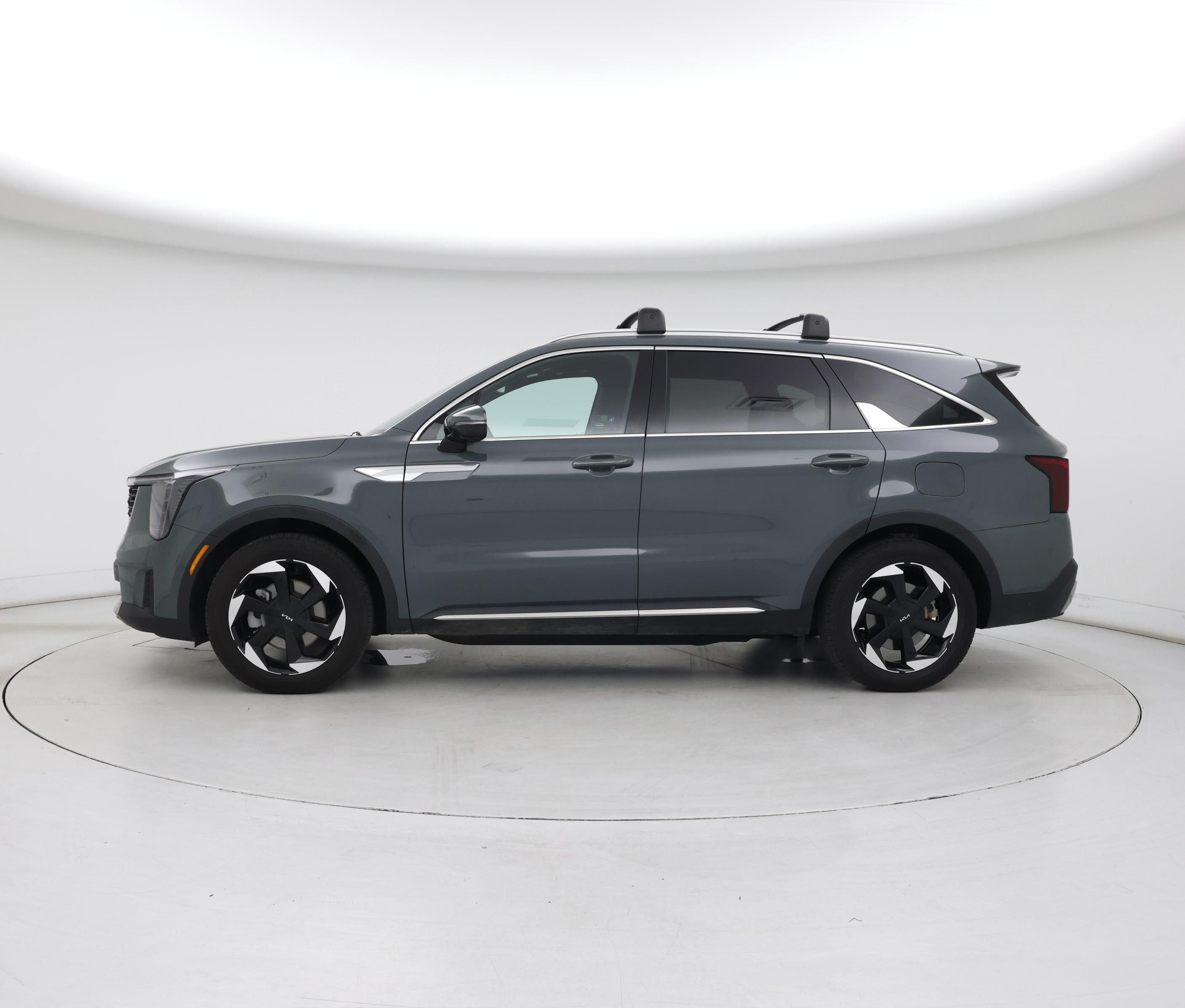 Thumbnail: 2025 Kia Sorento - 3