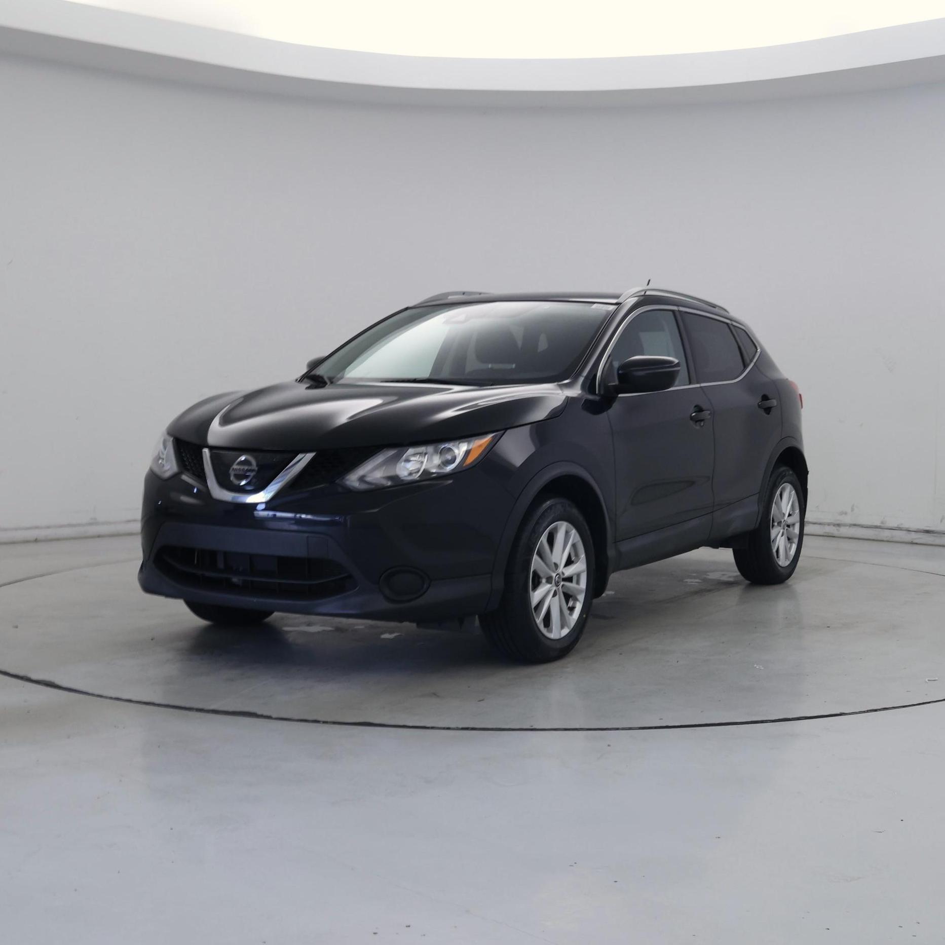 Thumbnail: 2019 Nissan Rogue Sport - 4
