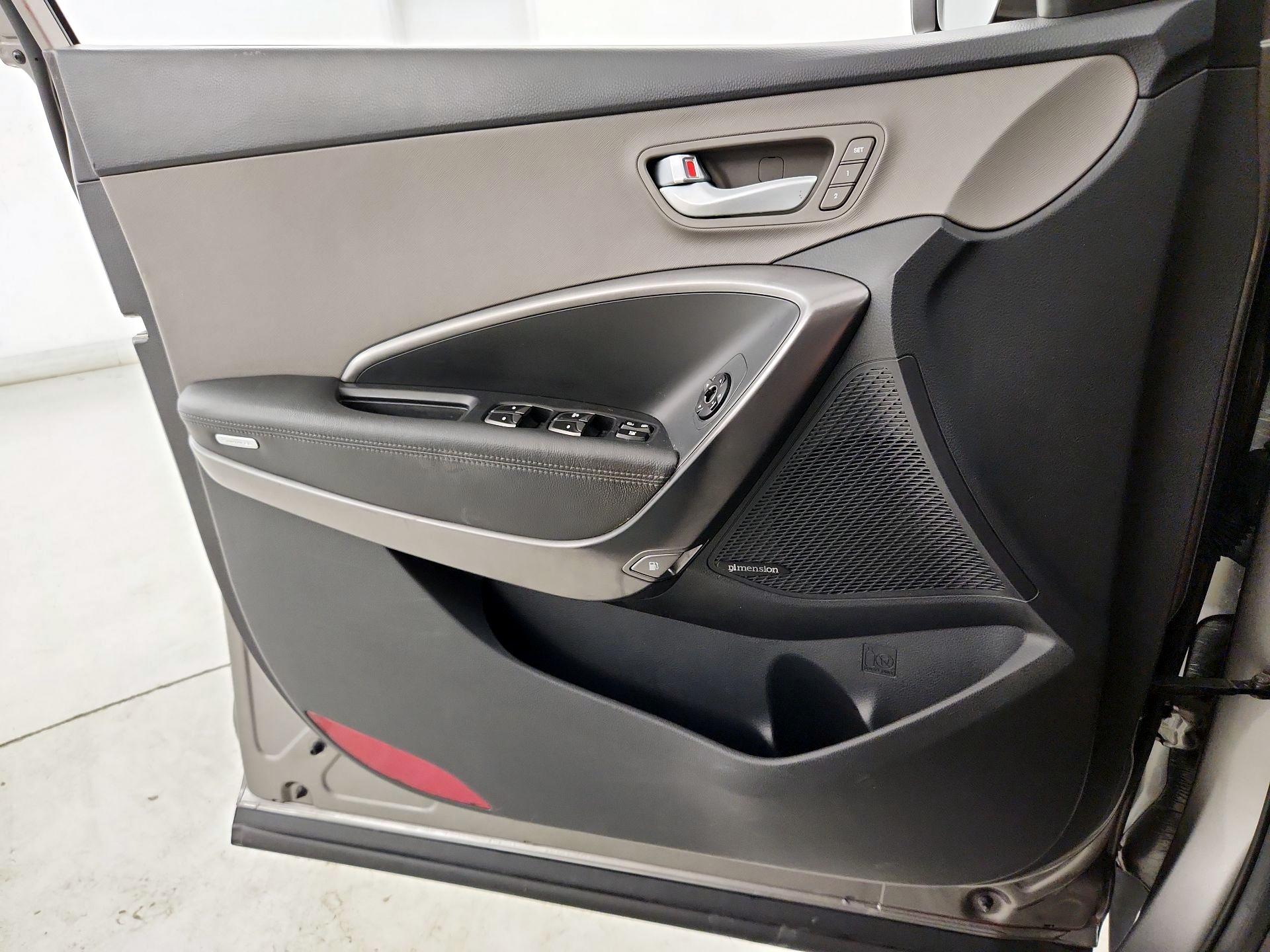 Thumbnail: 2014 Hyundai Santa Fe - 10