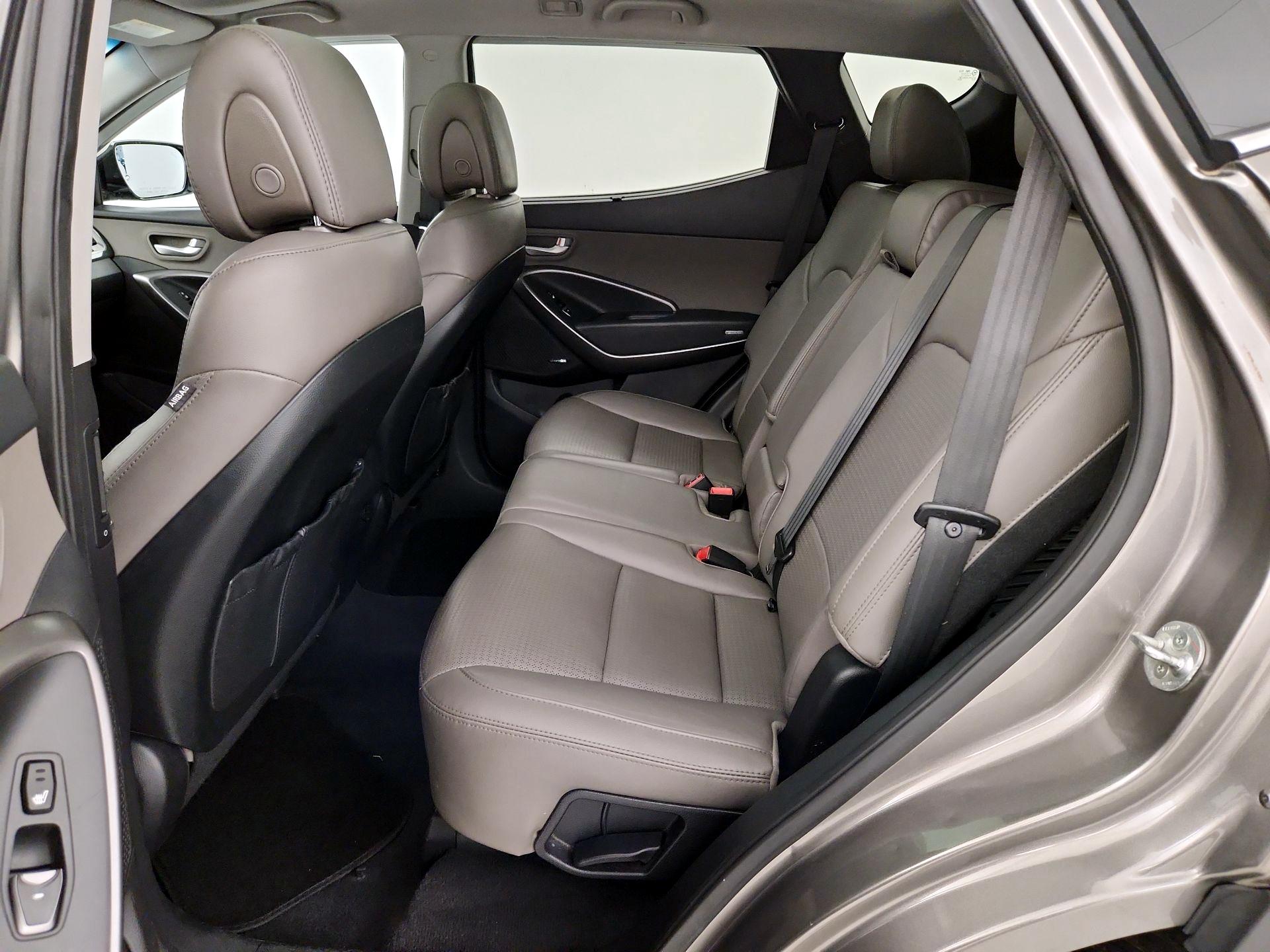 Thumbnail: 2014 Hyundai Santa Fe - 19