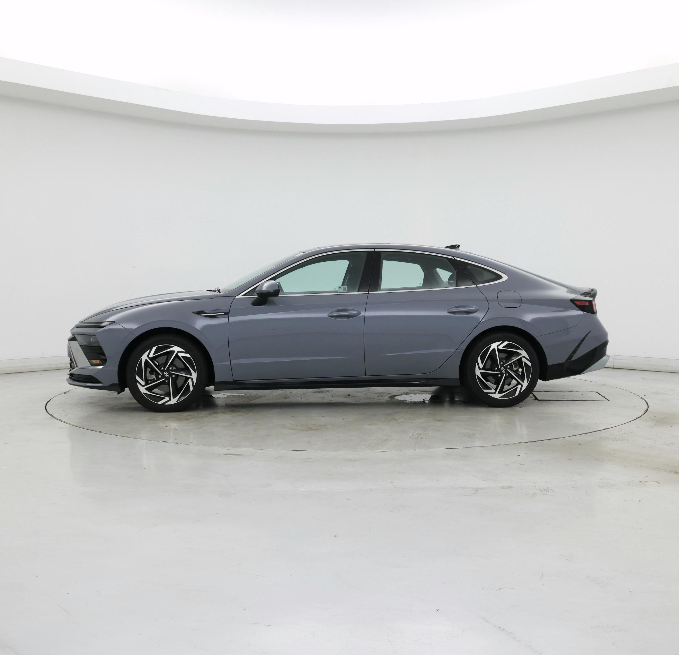 Thumbnail: 2024 Hyundai Sonata - 3