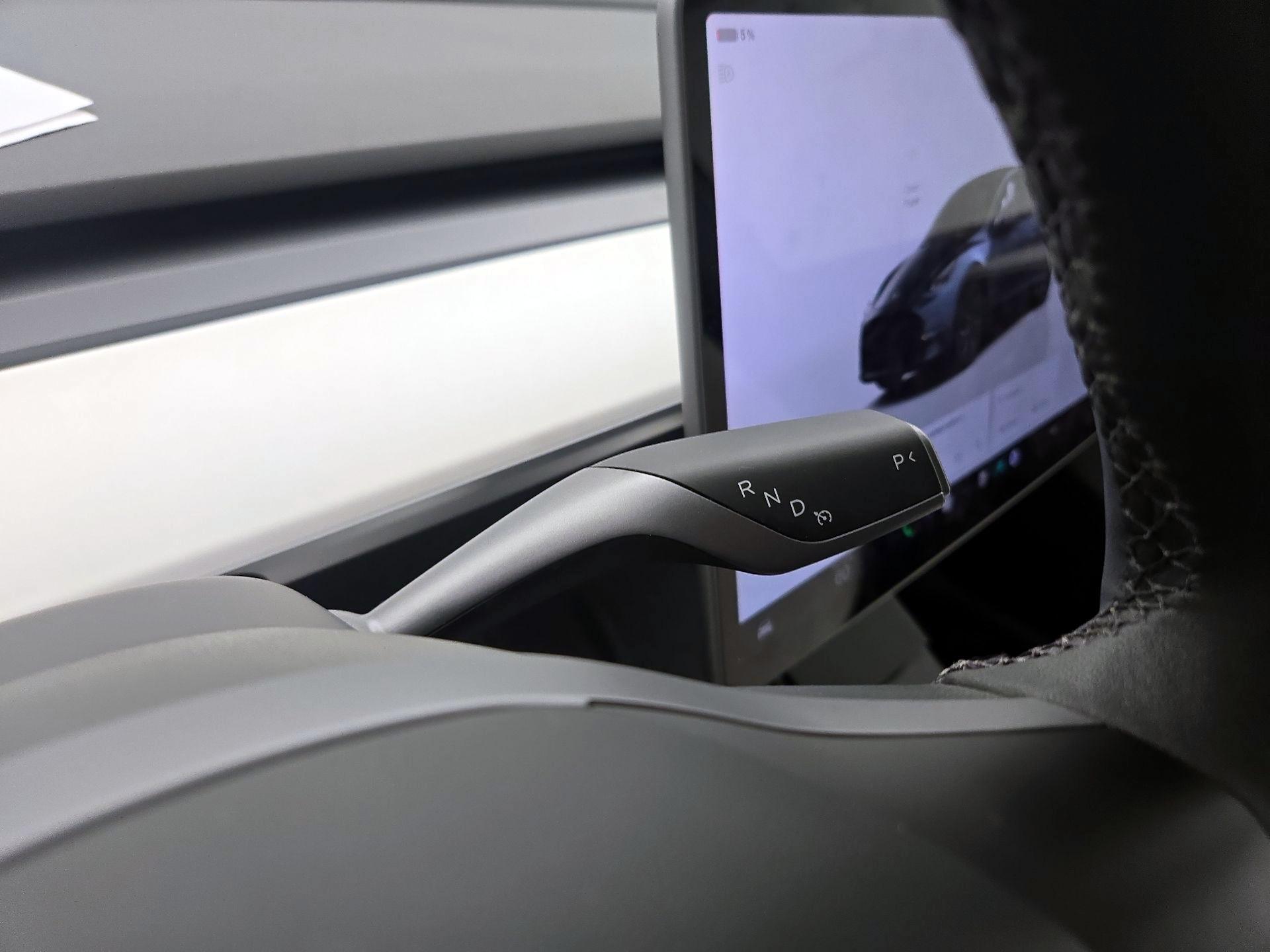 Thumbnail: 2025 Tesla Model Y - 17