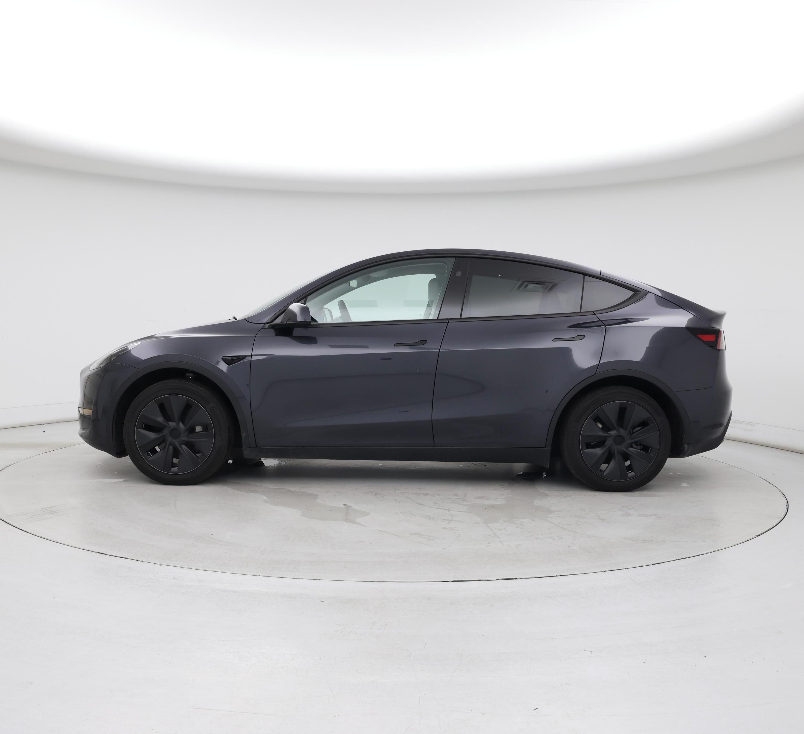 Thumbnail: 2025 Tesla Model Y - 3