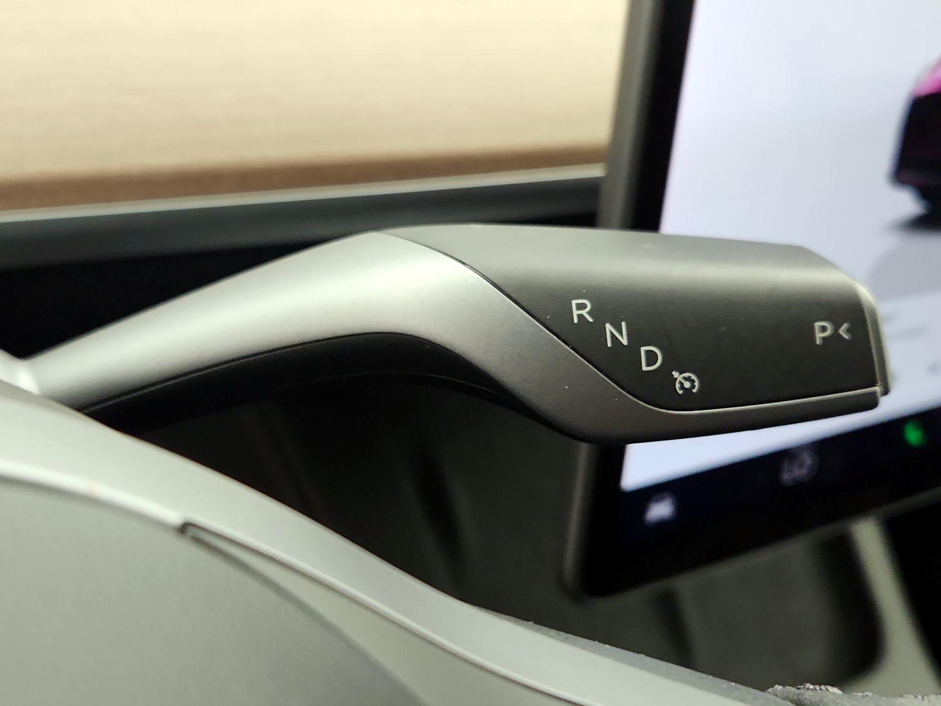 Thumbnail: 2022 Tesla Model Y - 17