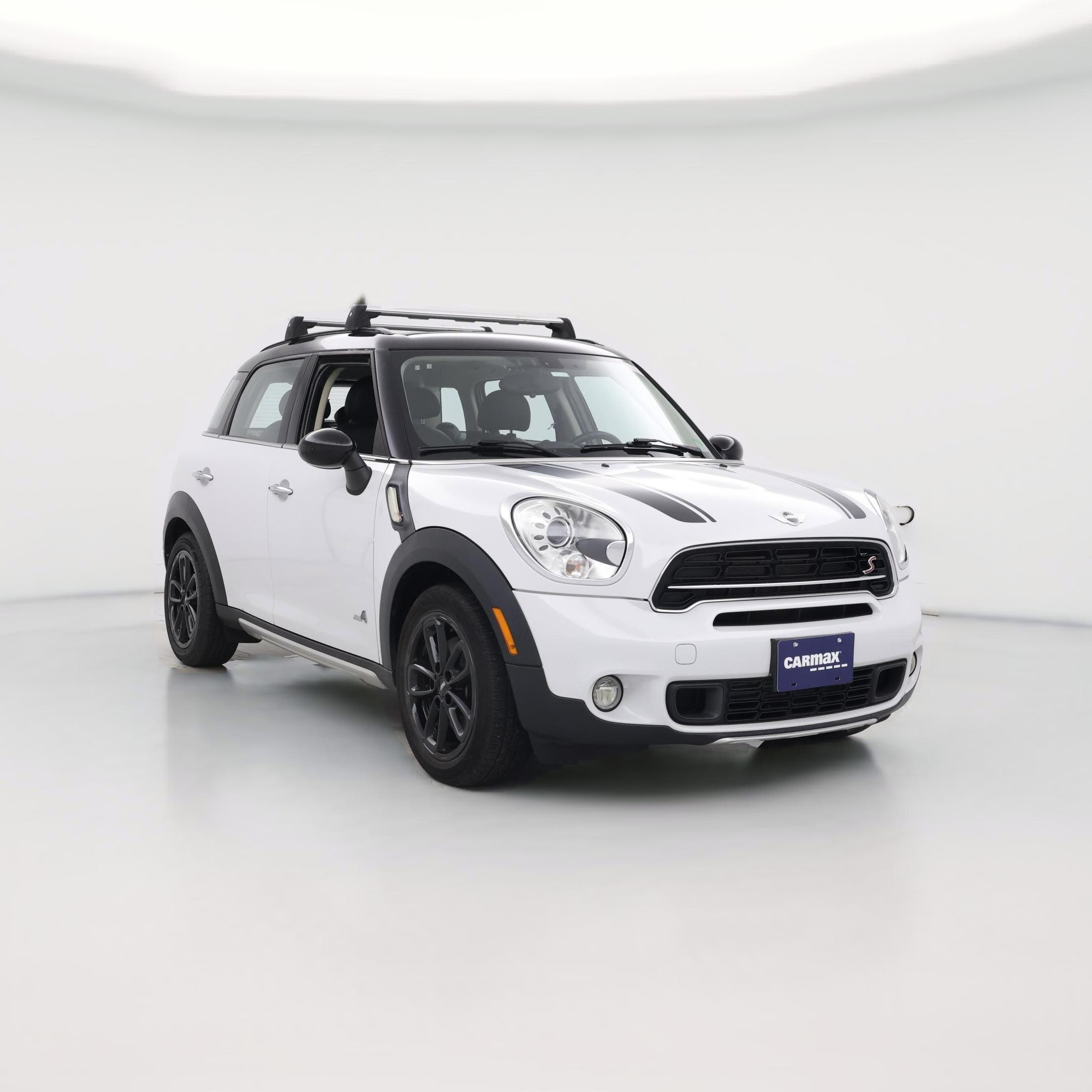 Thumbnail: 2015 MINI Cooper Countryman - 1