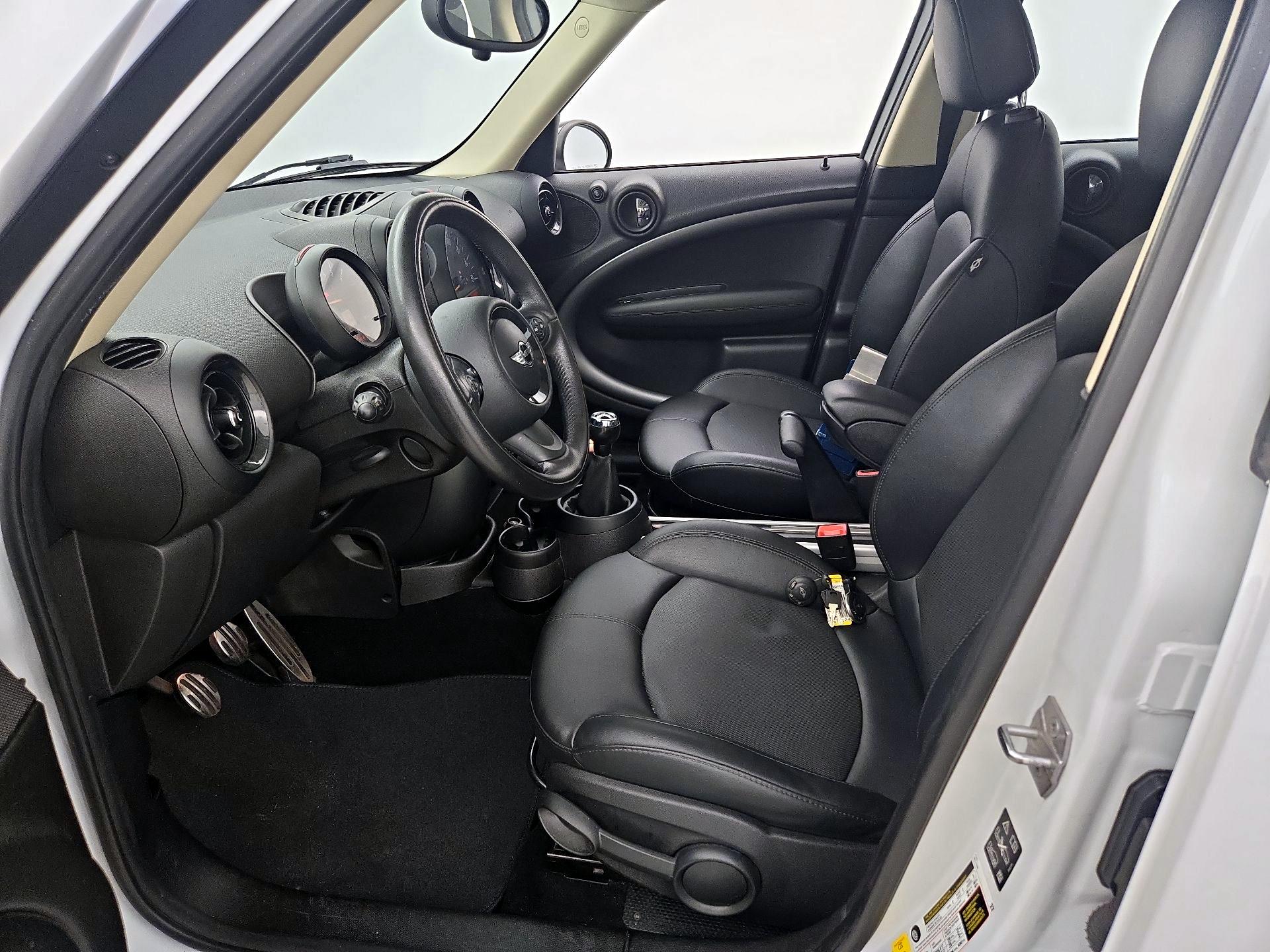 Thumbnail: 2015 MINI Cooper Countryman - 11