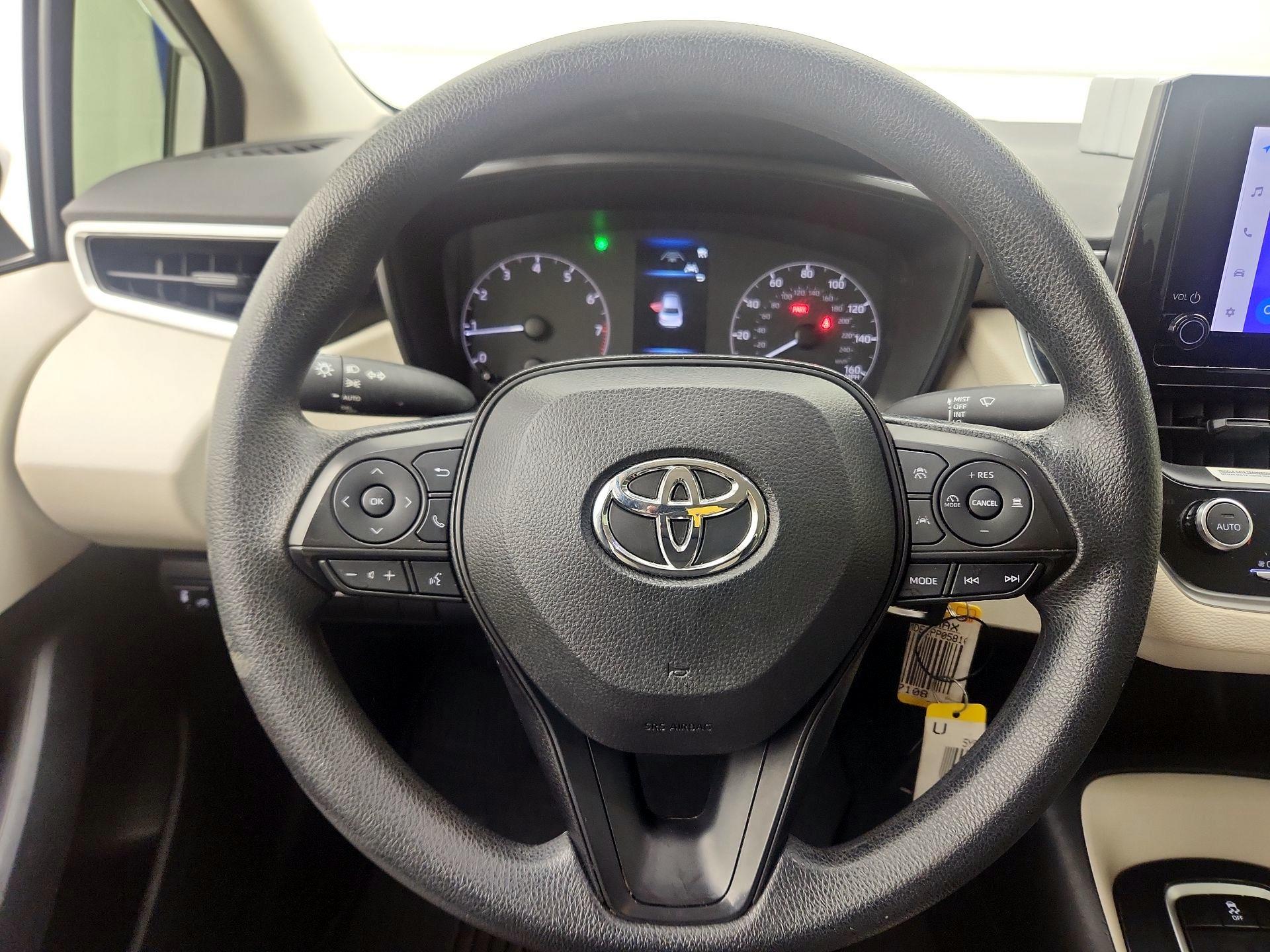 Thumbnail: 2023 Toyota Corolla - 10