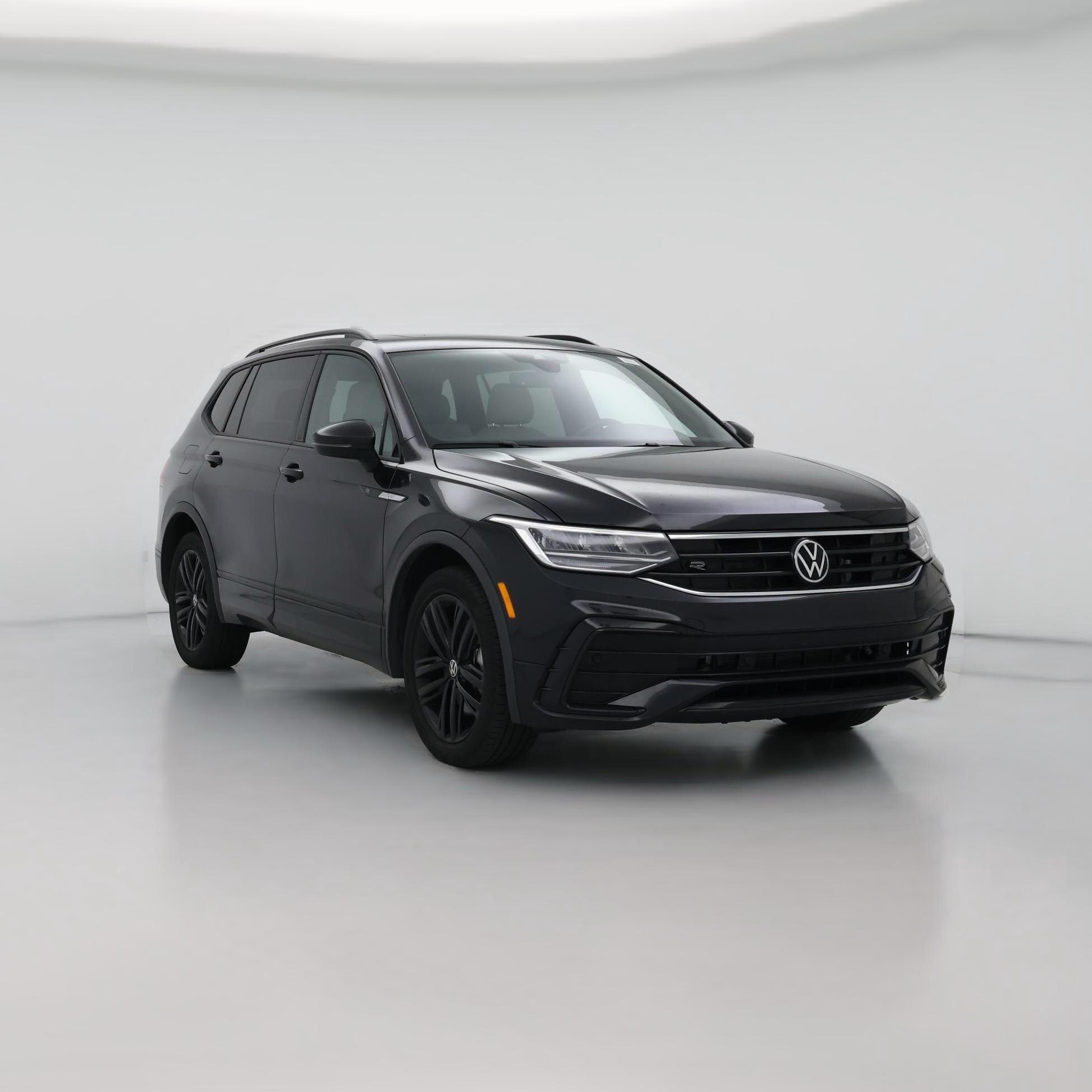 Thumbnail: 2022 Volkswagen Tiguan - 1