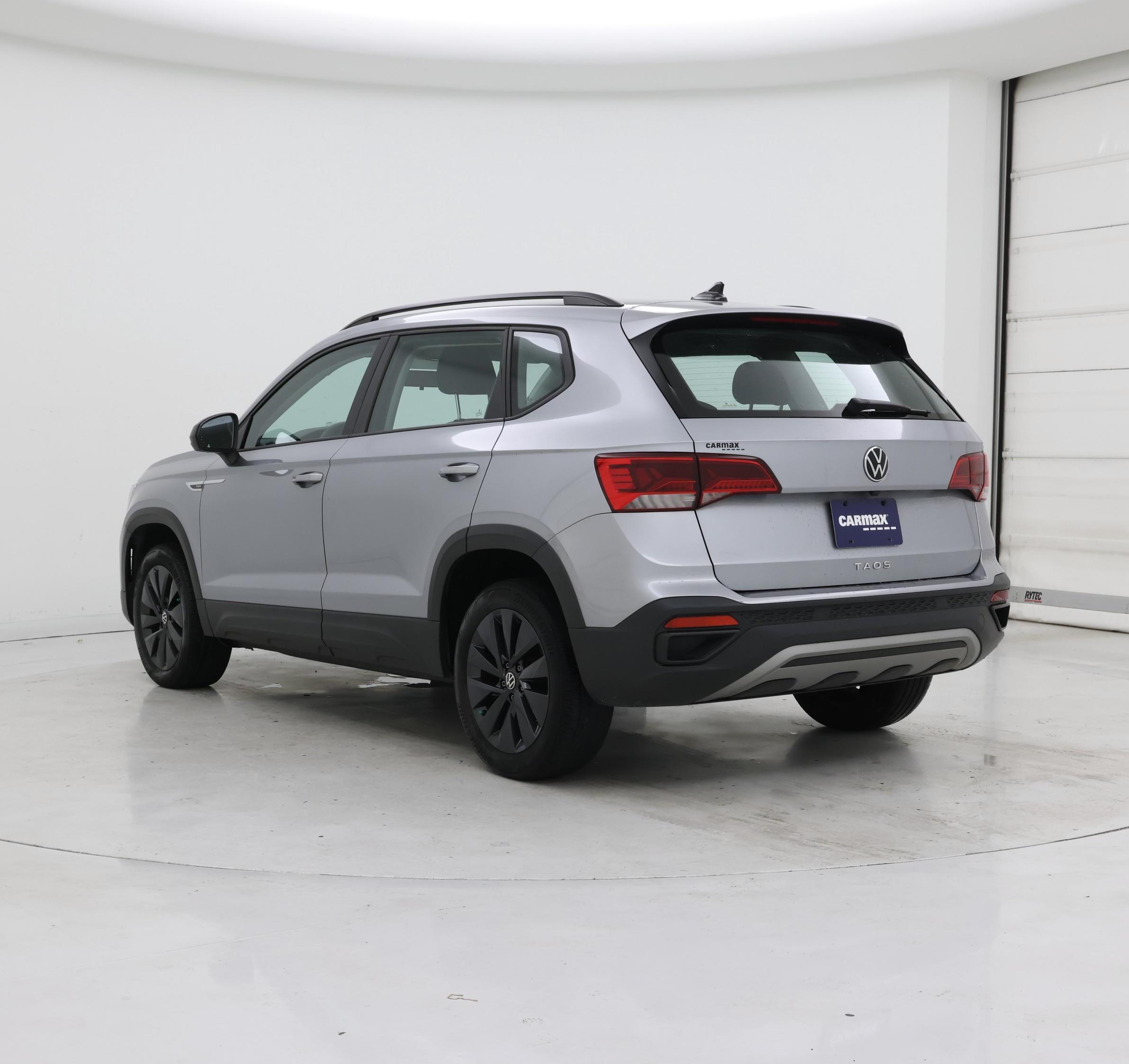 Thumbnail: 2022 Volkswagen Taos - 2