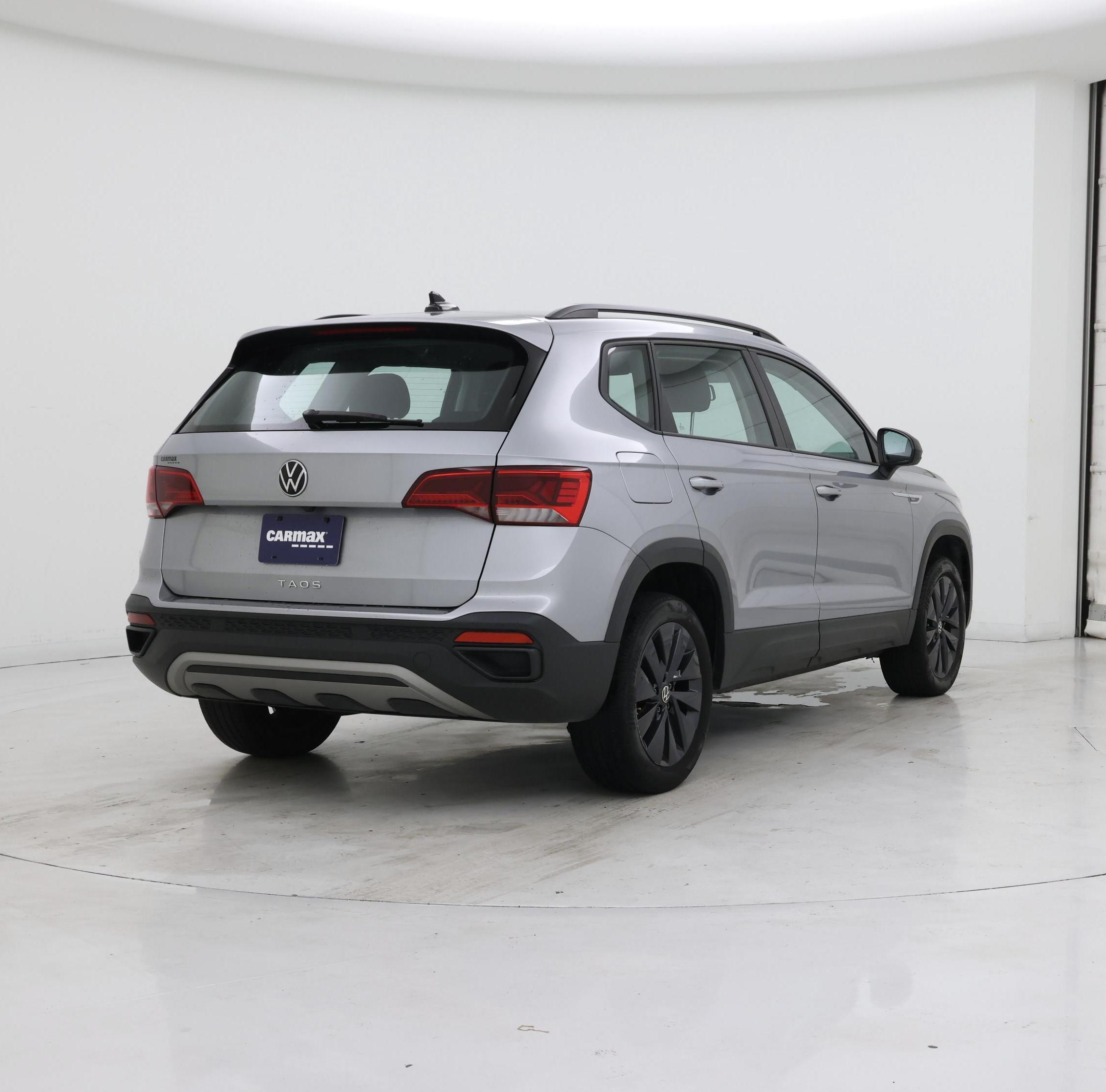 Thumbnail: 2022 Volkswagen Taos - 8