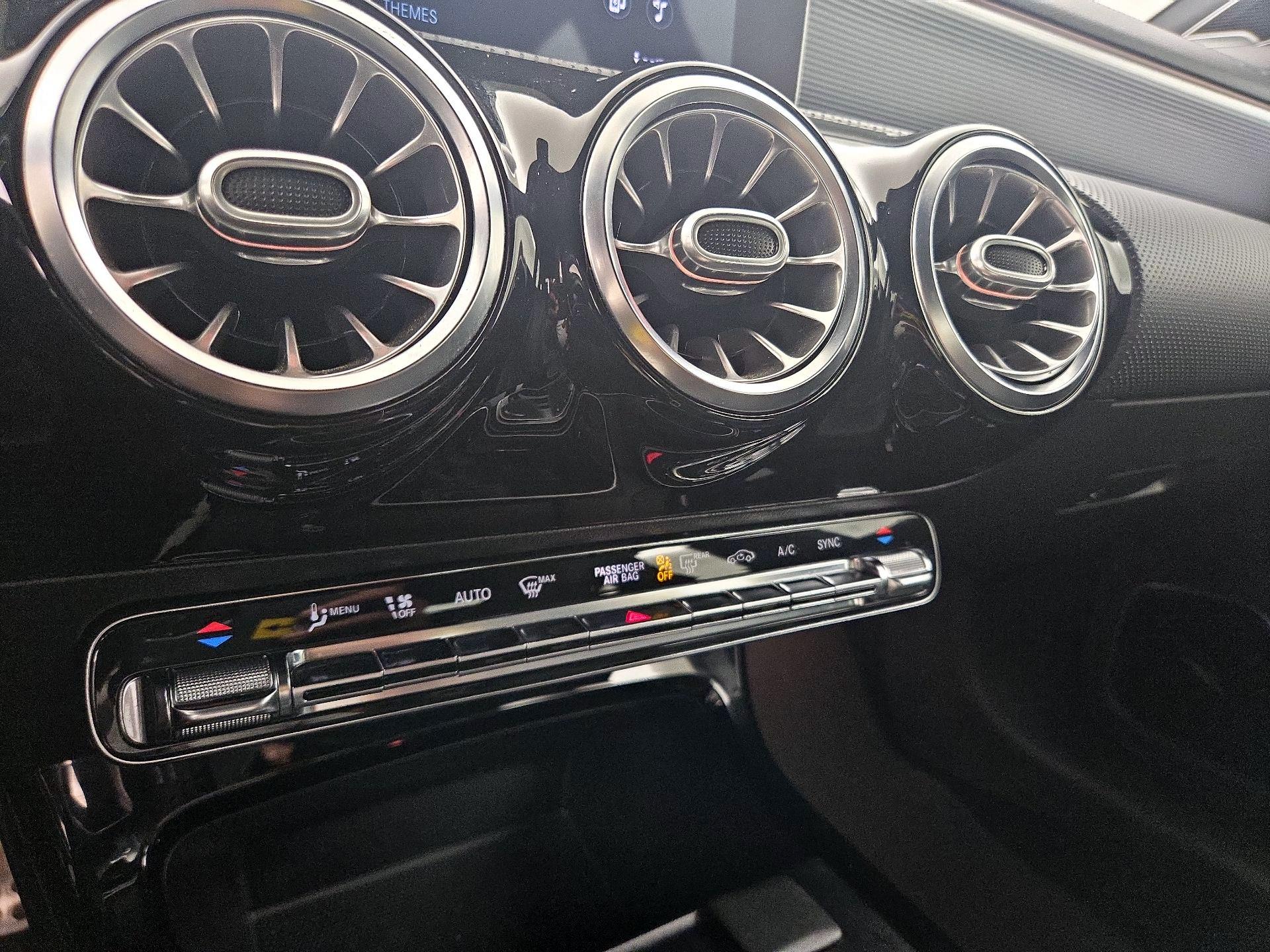 Thumbnail: 2020 Mercedes-Benz CLA - 16