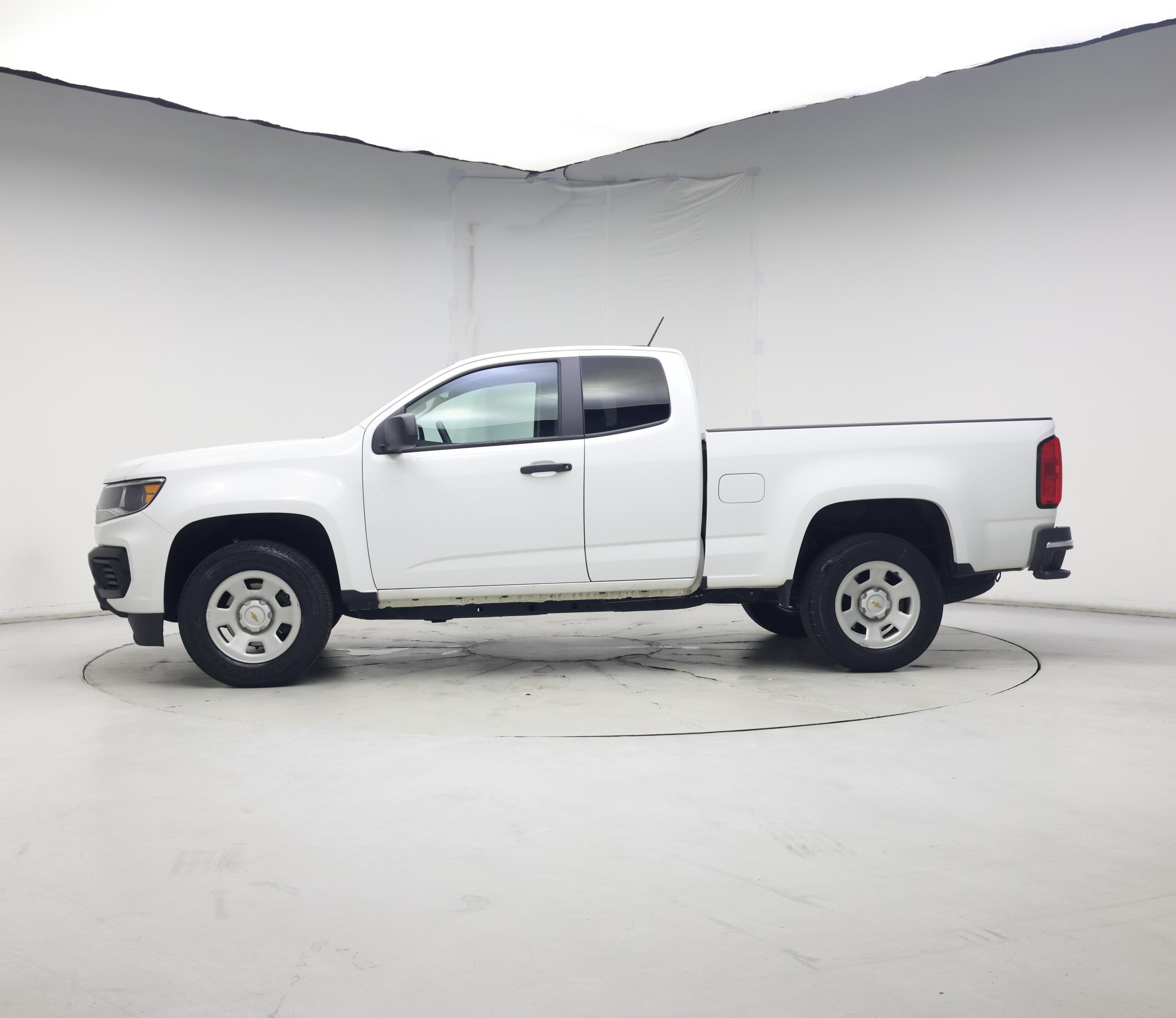 Thumbnail: 2022 Chevrolet Colorado - 3
