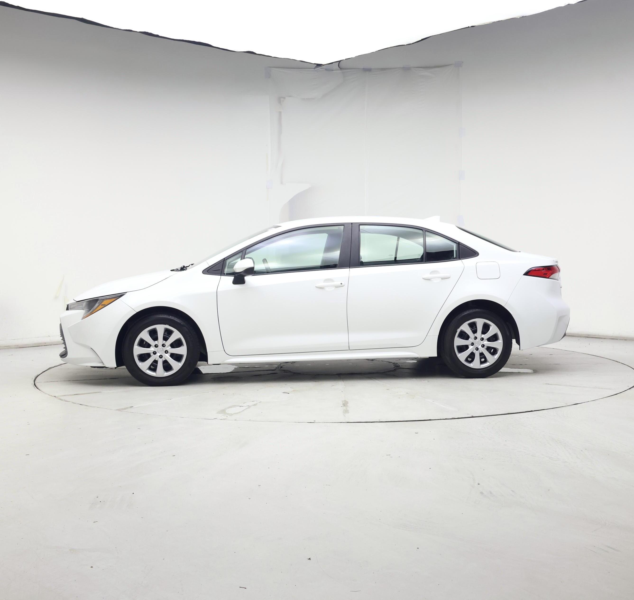 Thumbnail: 2023 Toyota Corolla - 3
