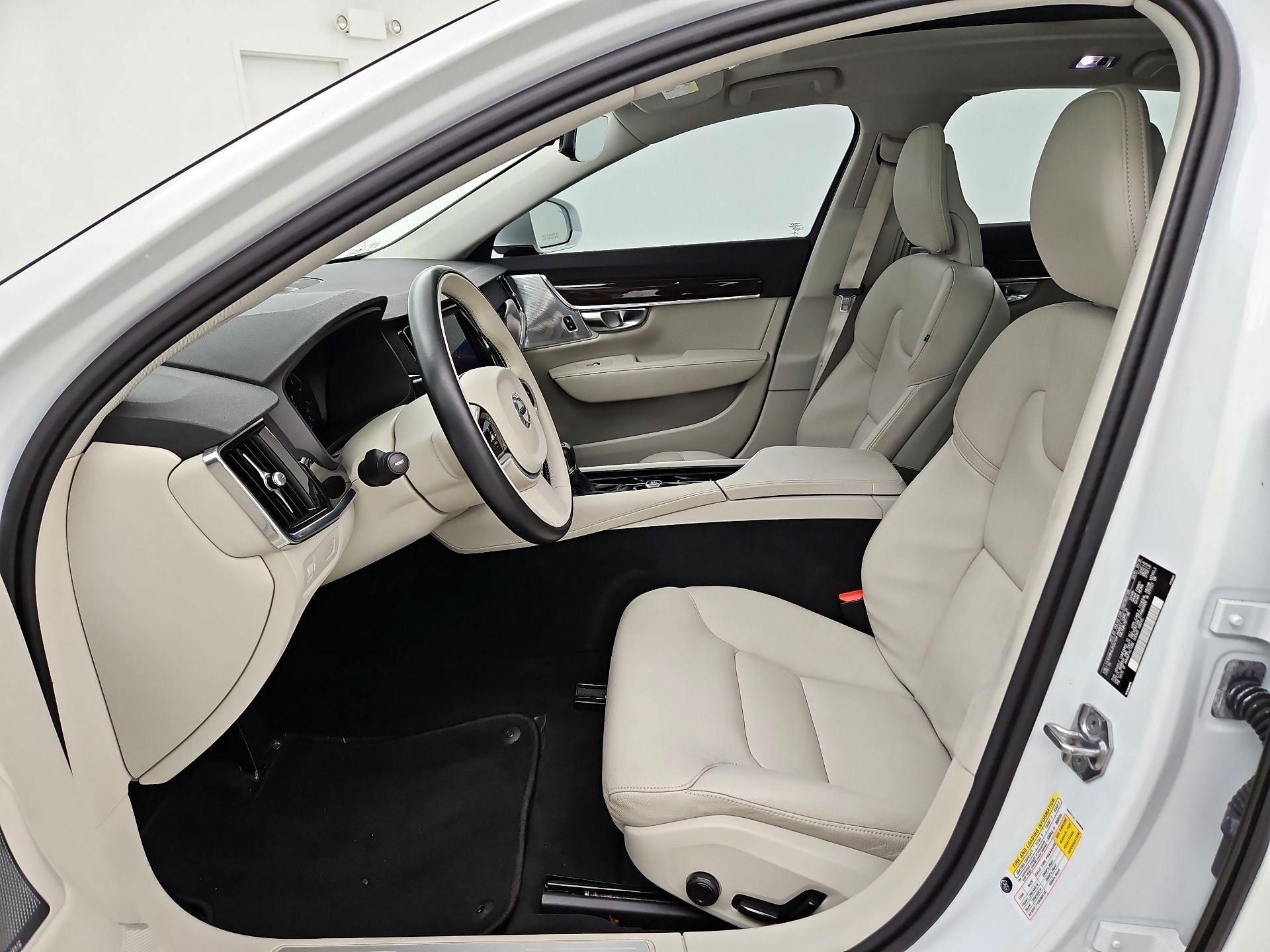 Thumbnail: 2018 Volvo S90 - 11