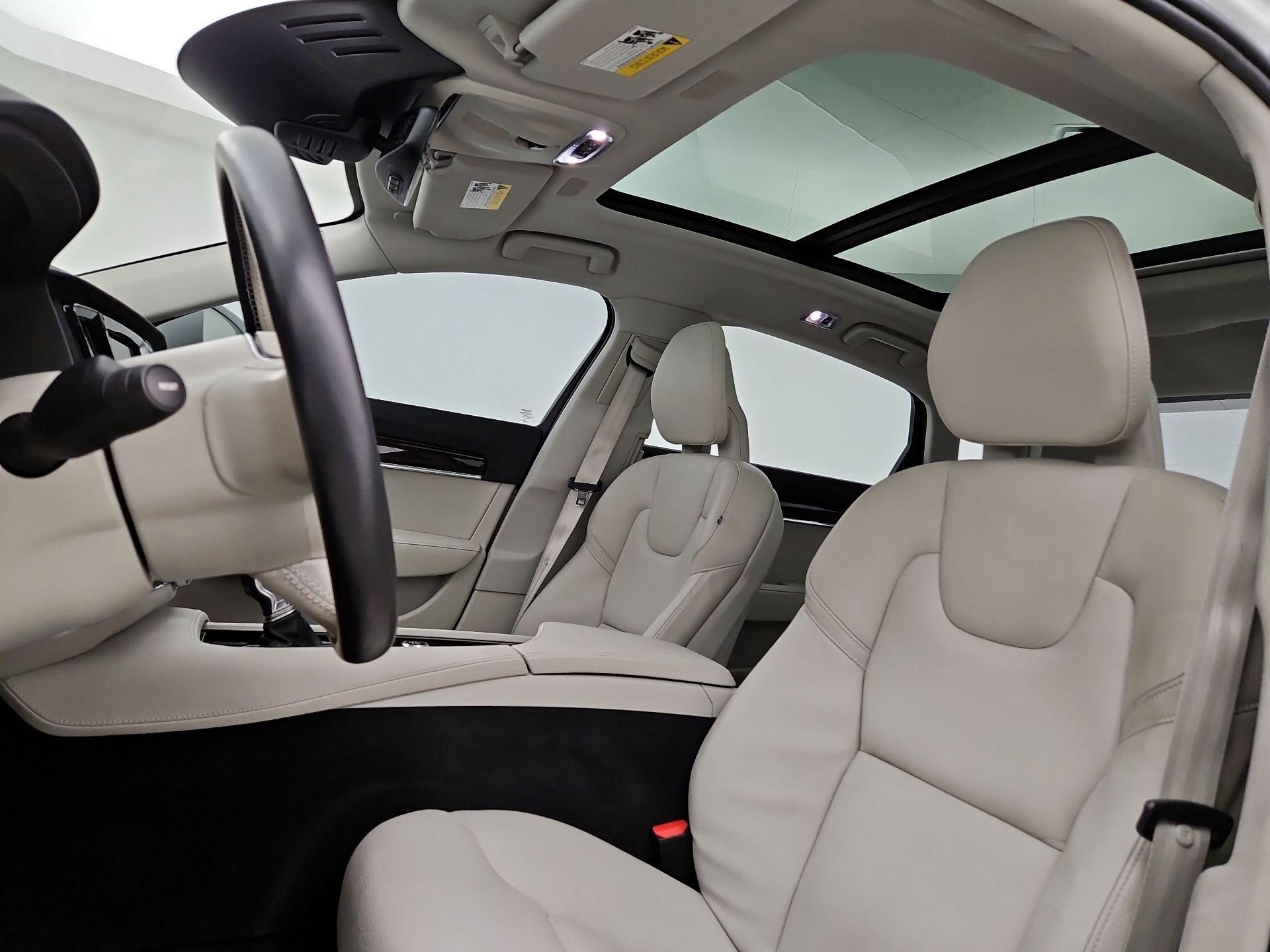Thumbnail: 2018 Volvo S90 - 20