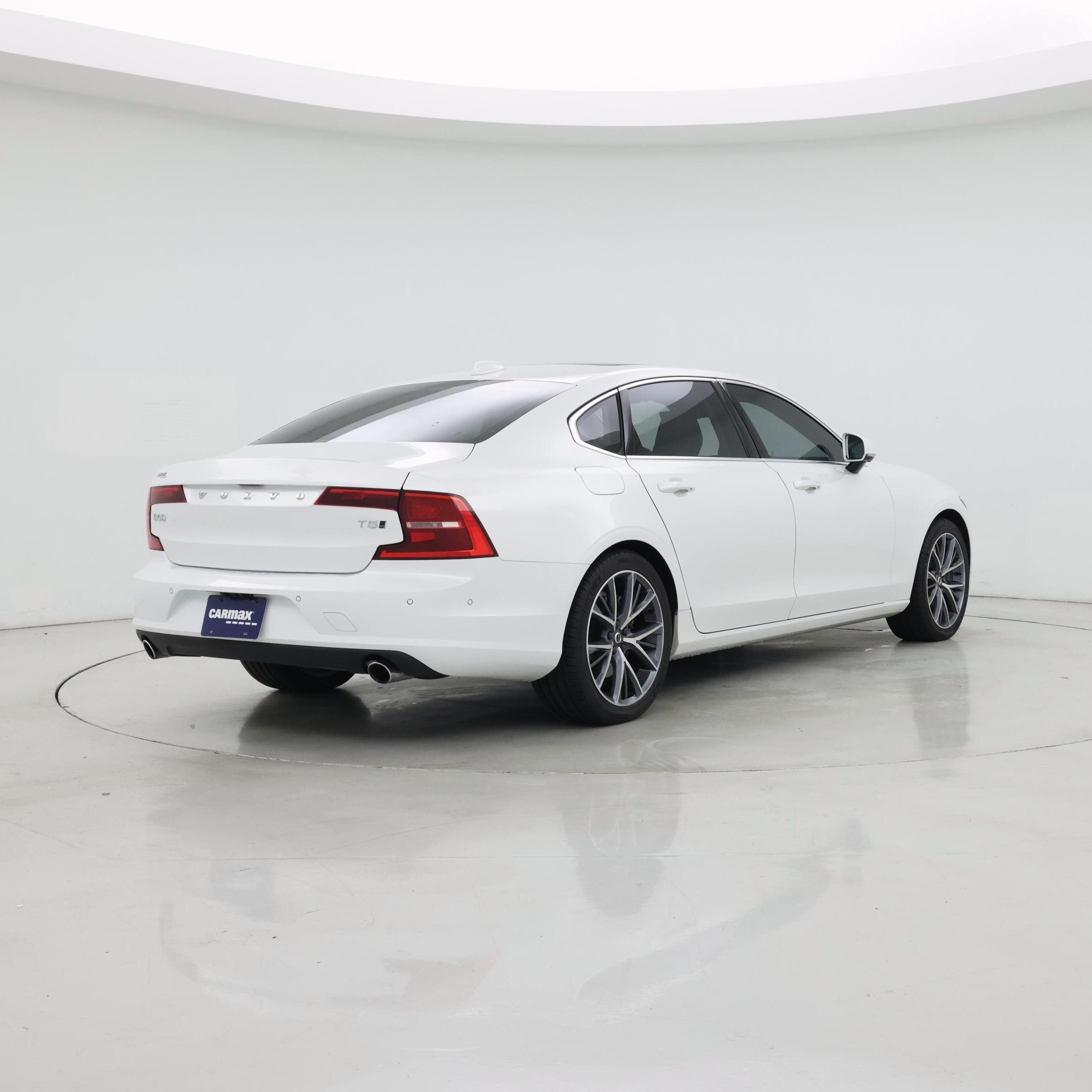 Thumbnail: 2018 Volvo S90 - 8