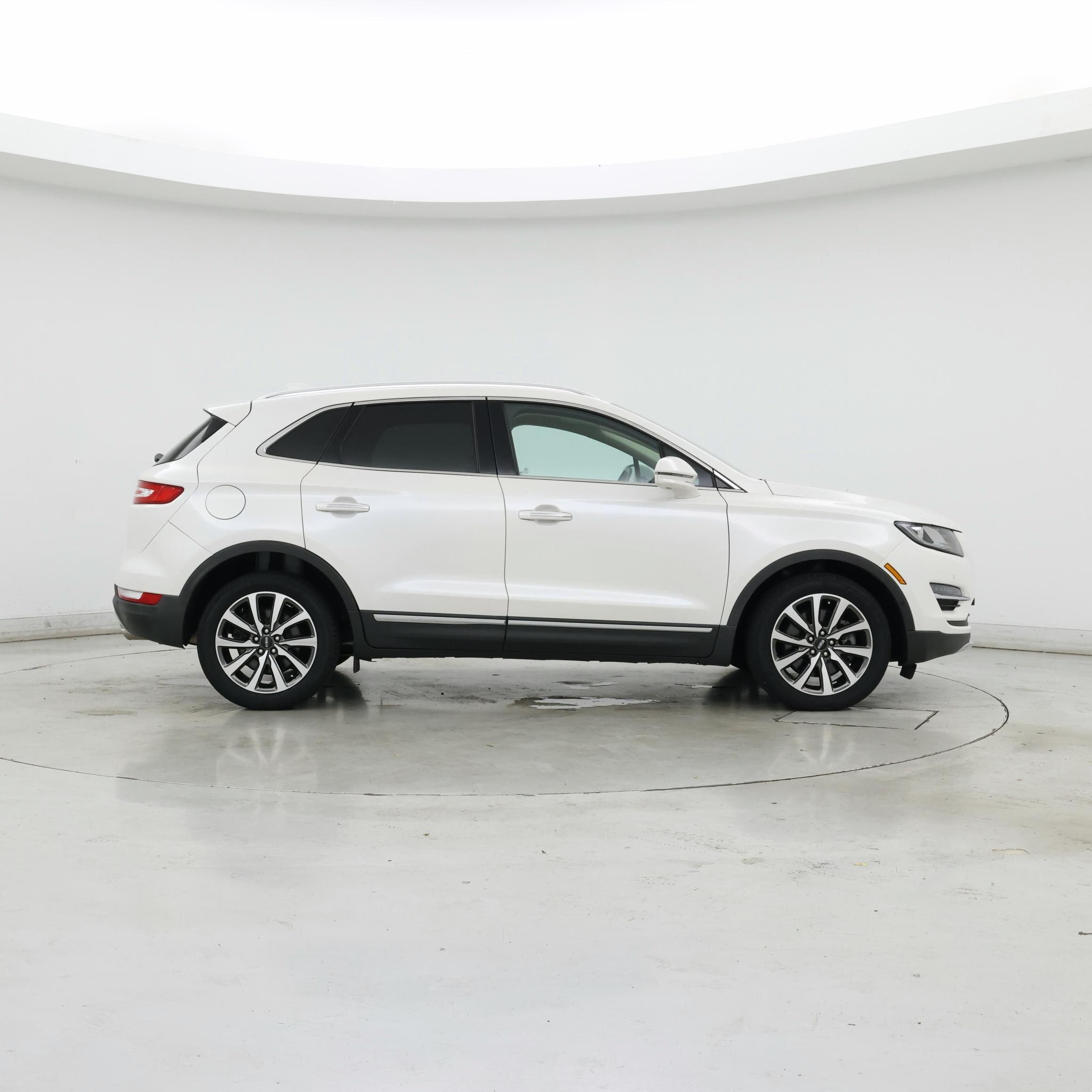 Thumbnail: 2019 Lincoln MKC - 7