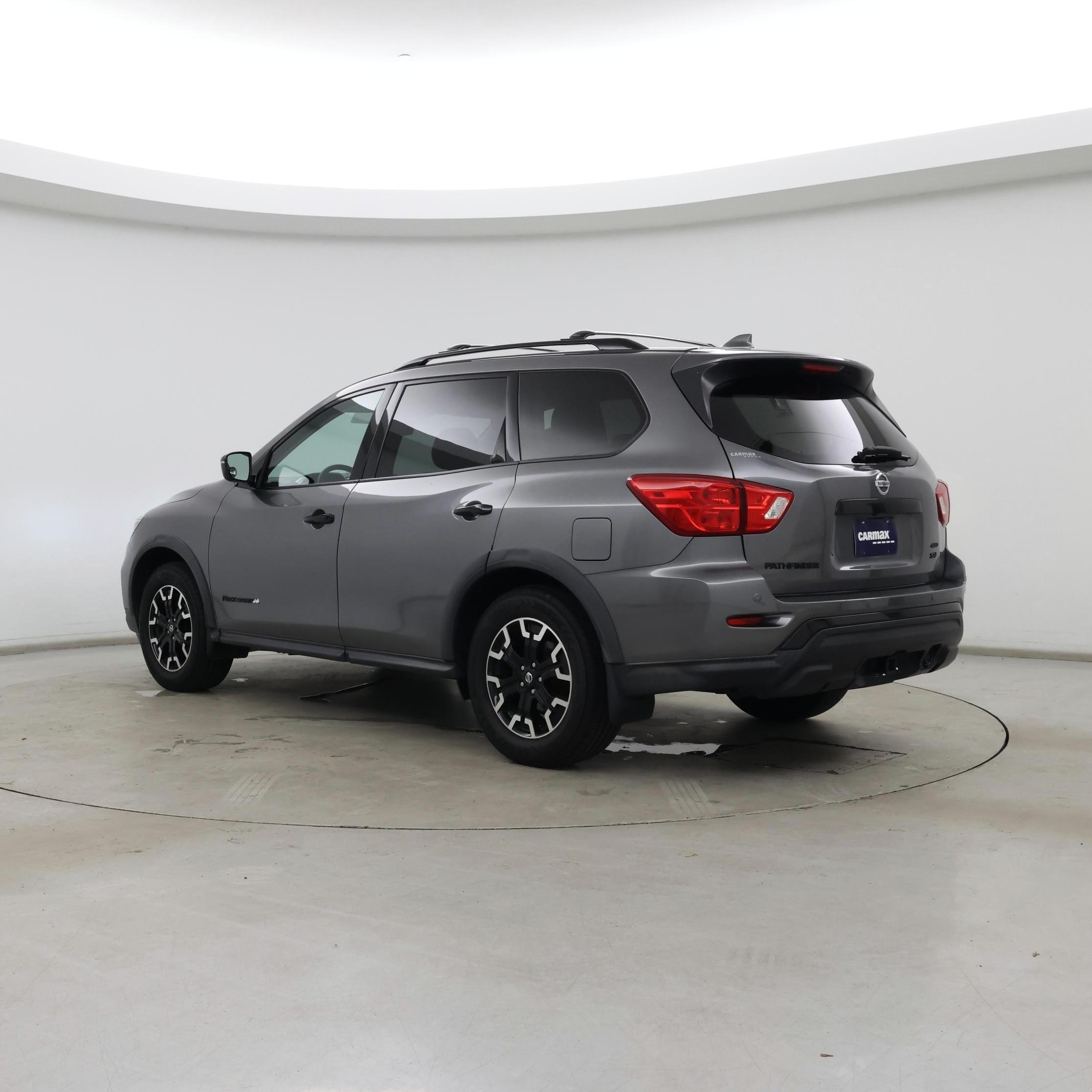 Thumbnail: 2020 Nissan Pathfinder - 2