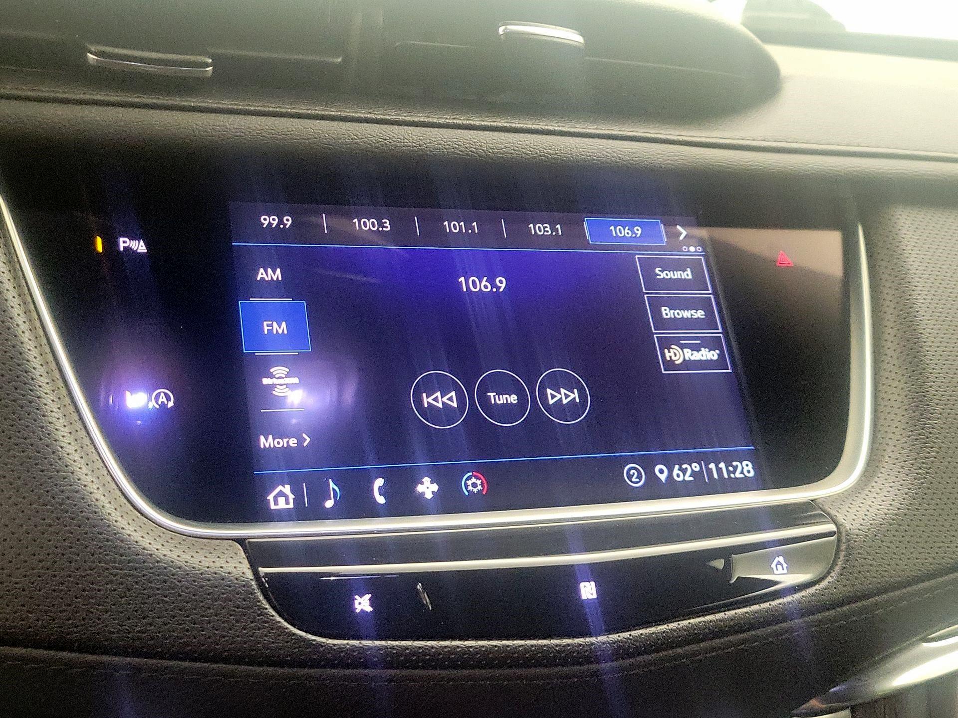 Thumbnail: 2020 Cadillac XT5 - 15