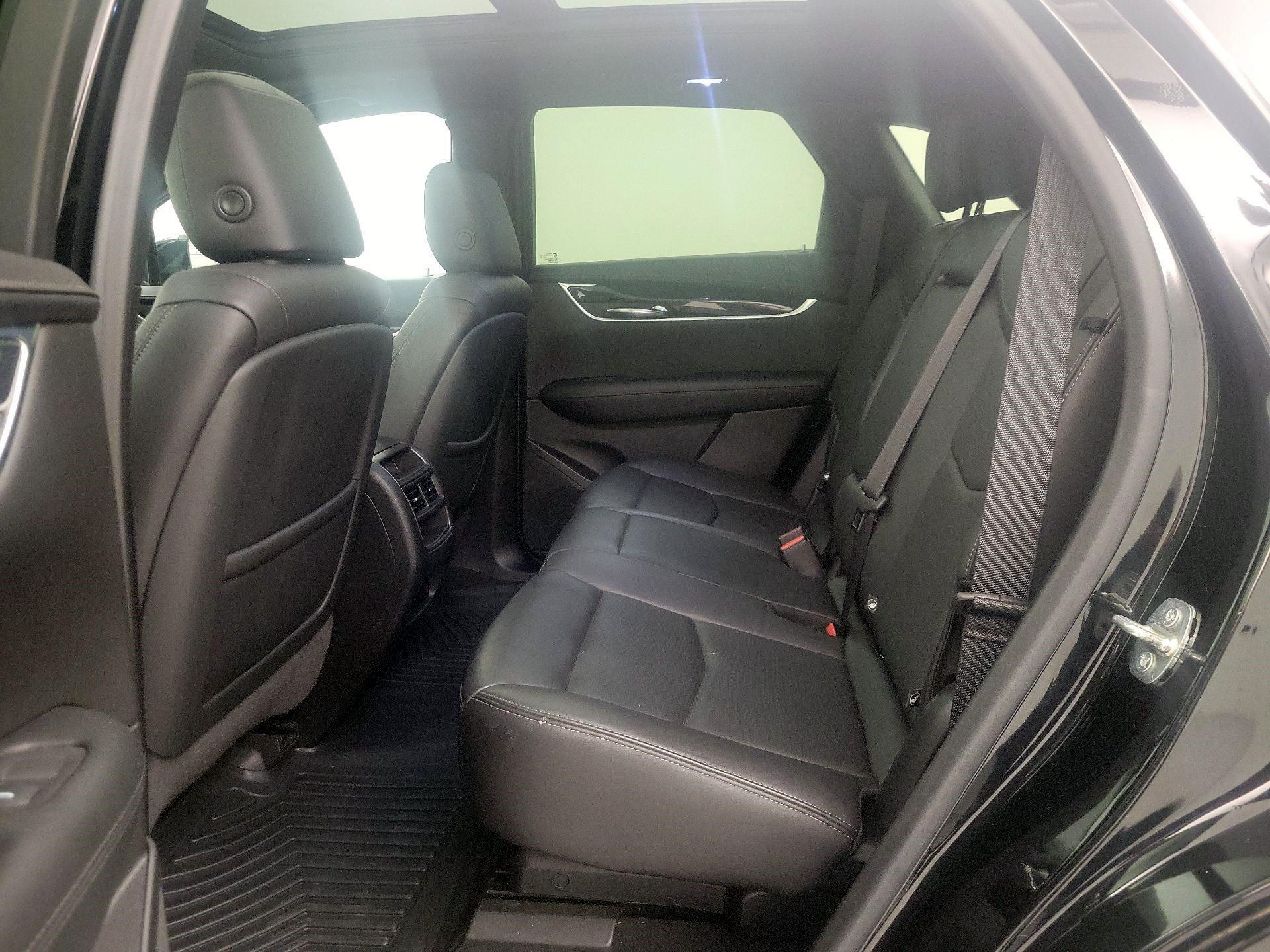 Thumbnail: 2020 Cadillac XT5 - 20
