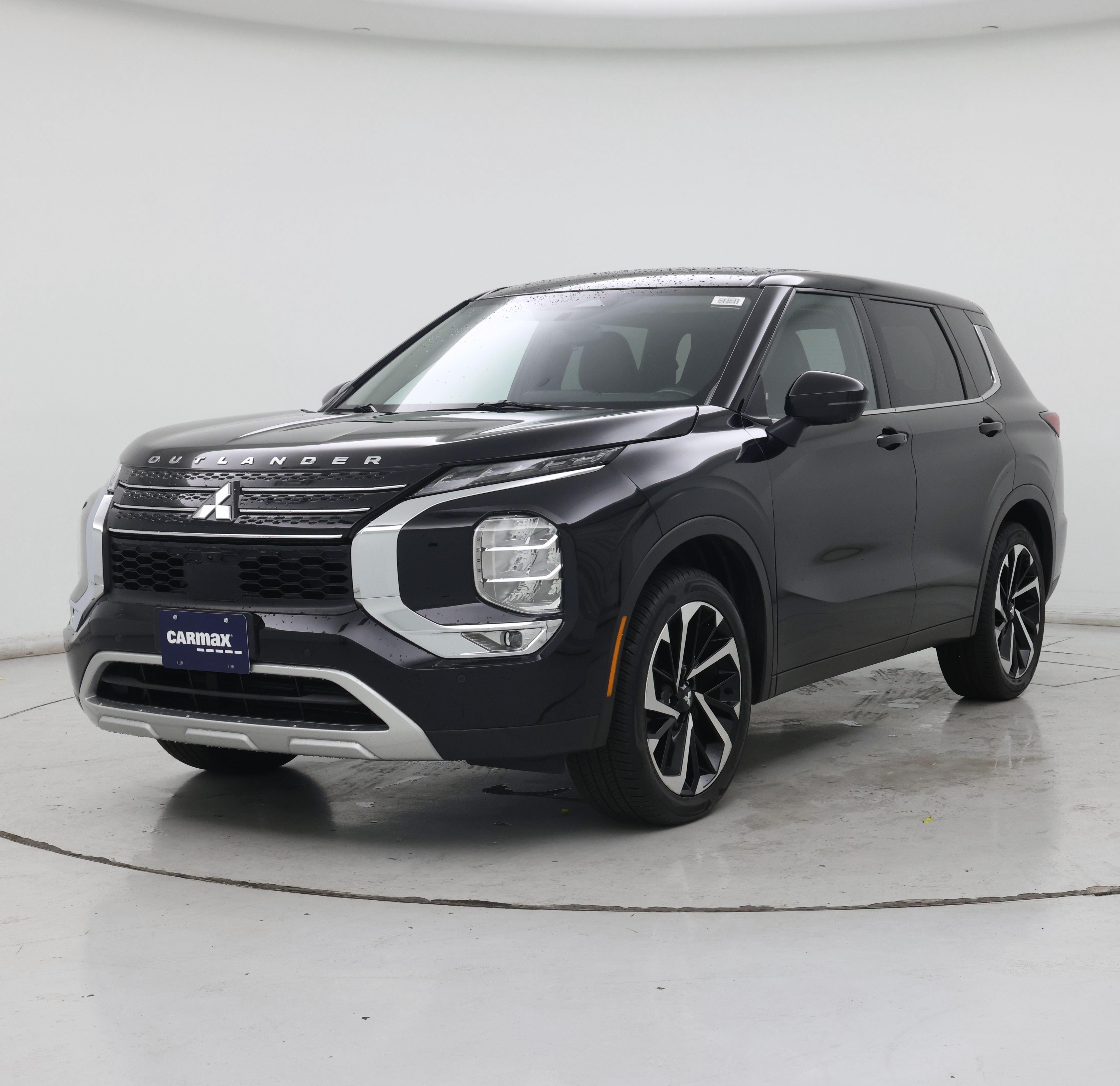 Thumbnail: 2022 Mitsubishi Outlander - 4