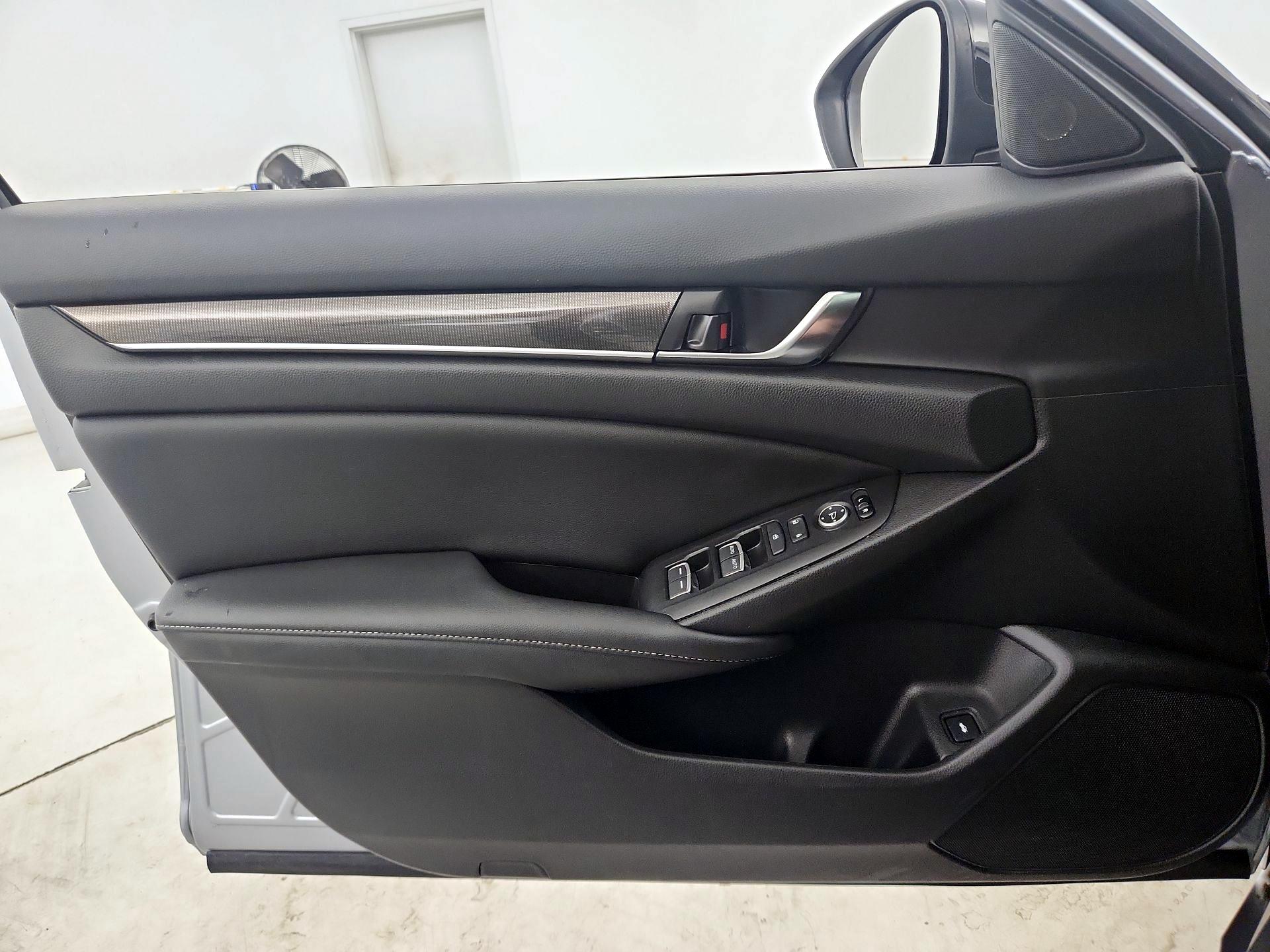 Thumbnail: 2021 Honda Accord - 12
