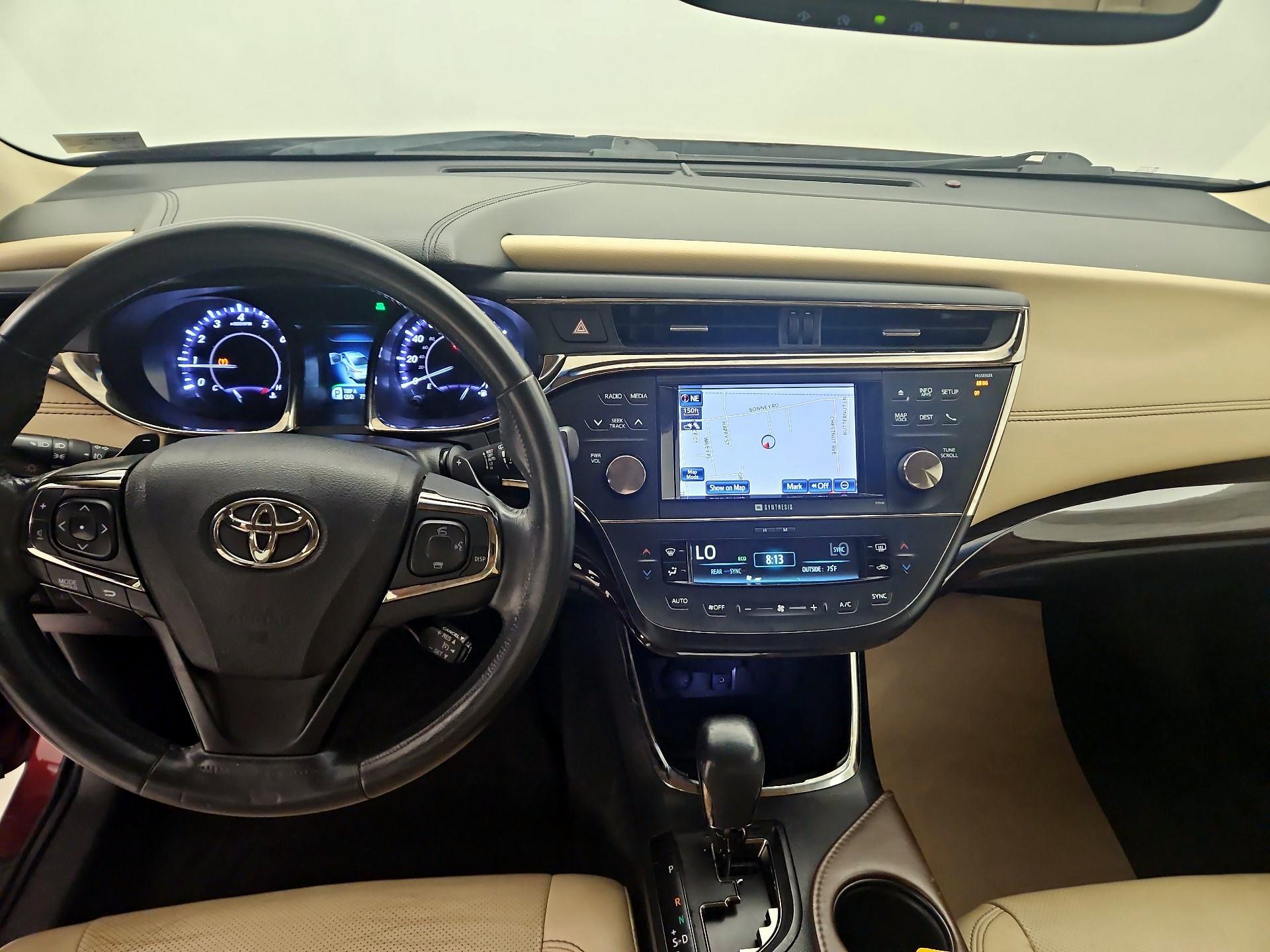 Thumbnail: 2013 Toyota Avalon - 9