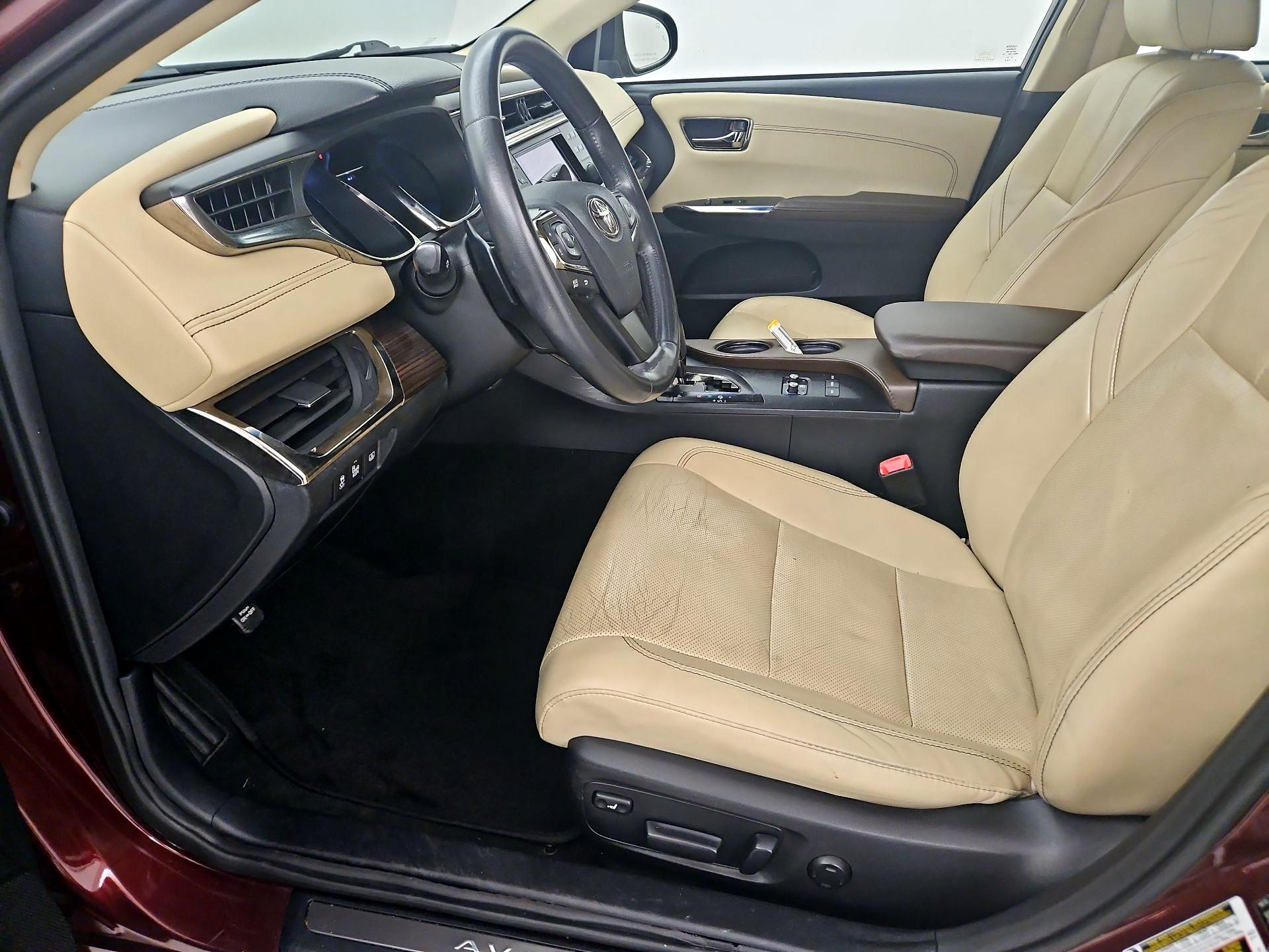 Thumbnail: 2013 Toyota Avalon - 11