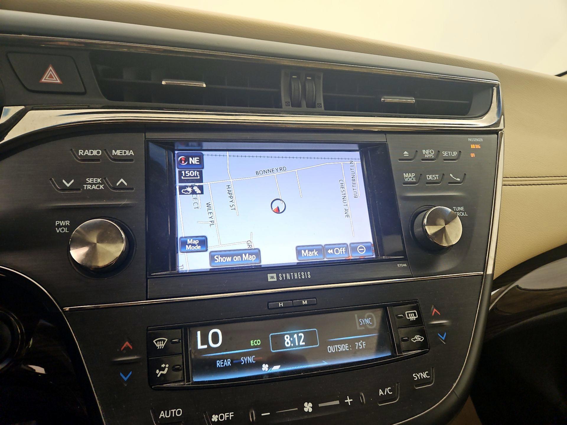 Thumbnail: 2013 Toyota Avalon - 14
