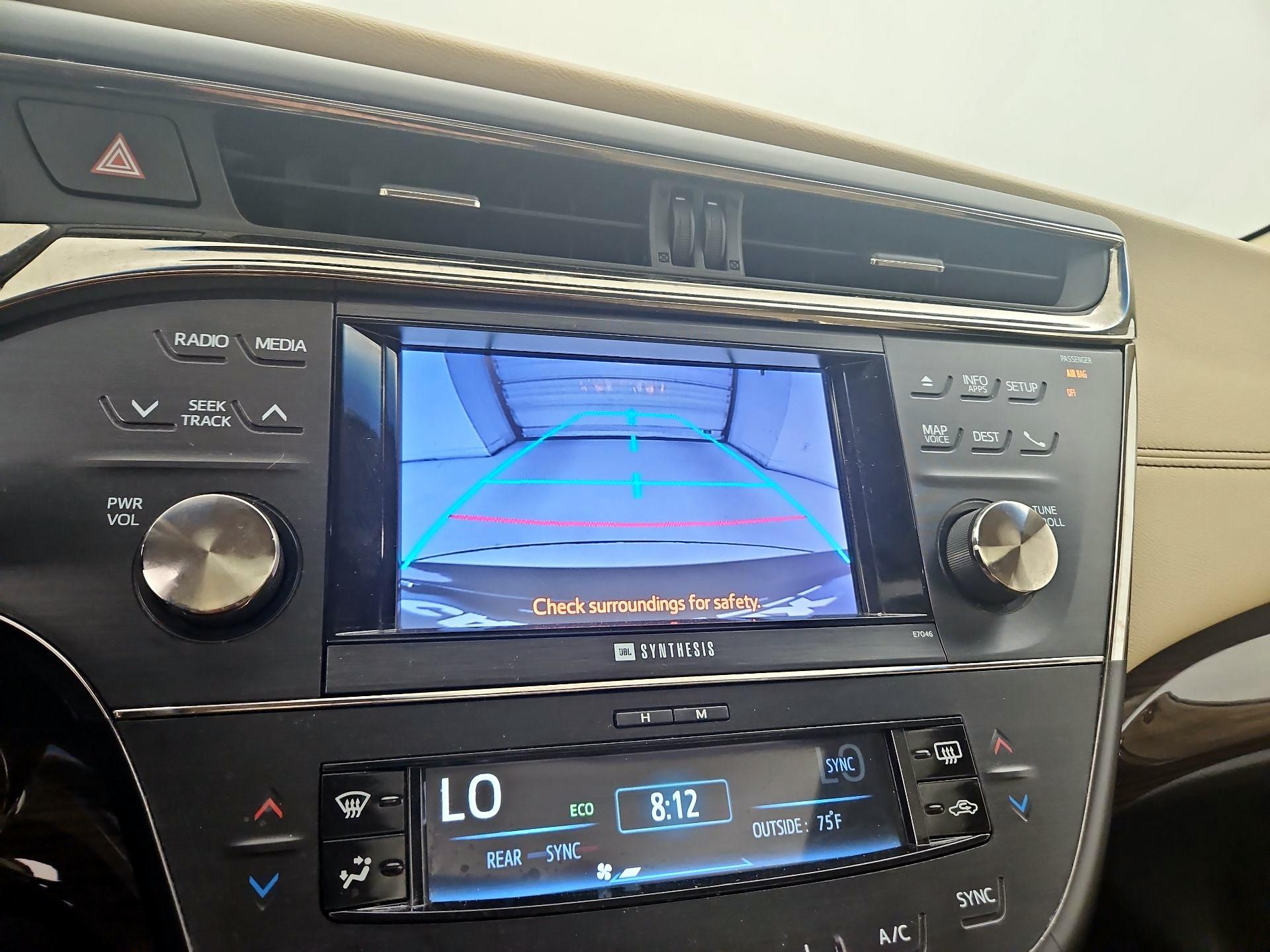 Thumbnail: 2013 Toyota Avalon - 15