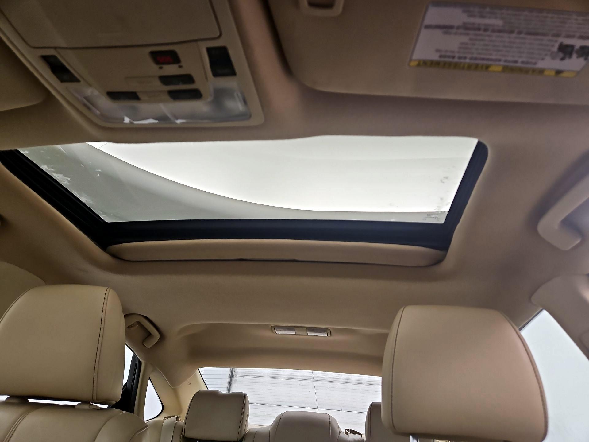 Thumbnail: 2013 Toyota Avalon - 20