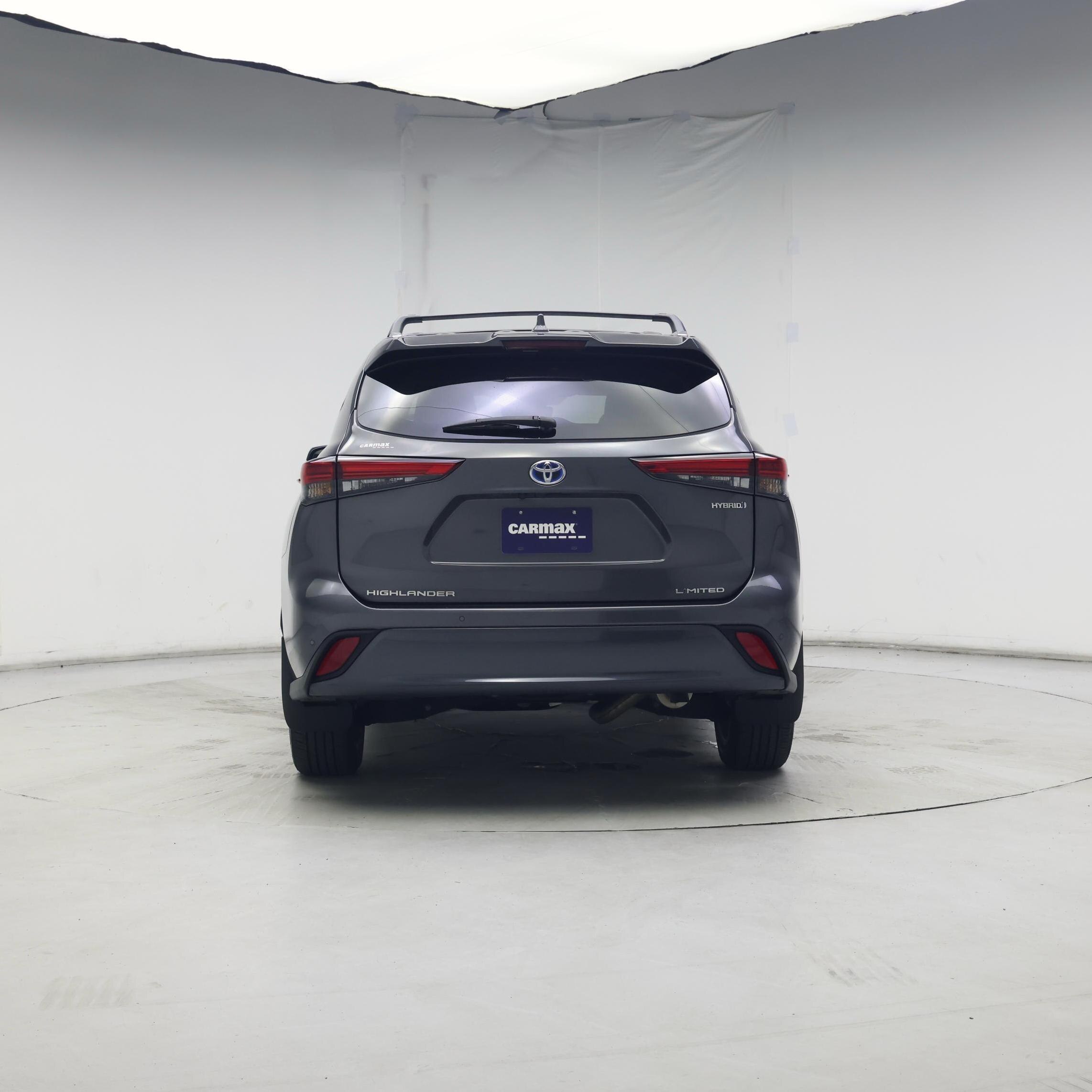 Thumbnail: 2023 Toyota Highlander - 6
