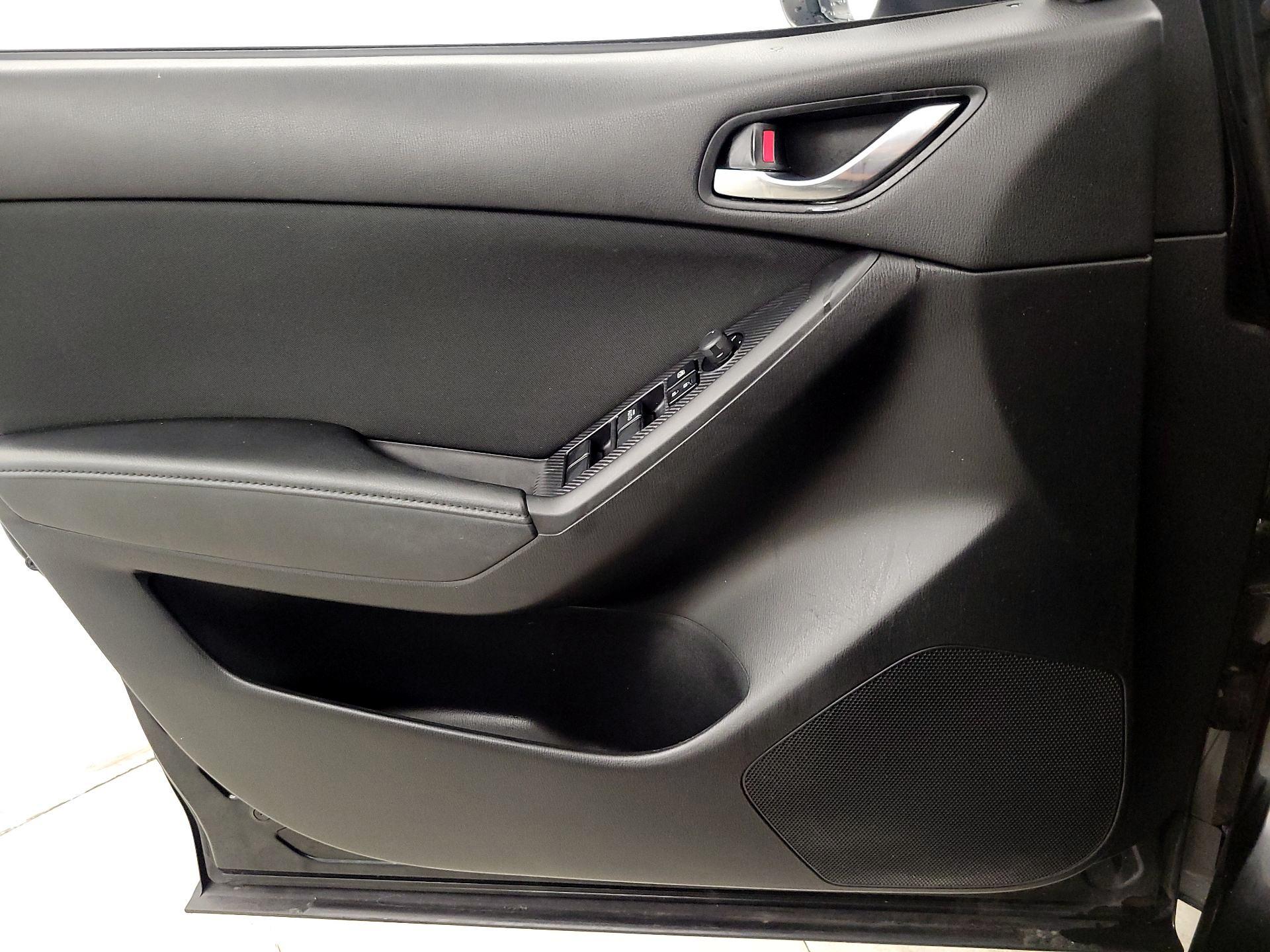Thumbnail: 2016 Mazda CX-5 - 12