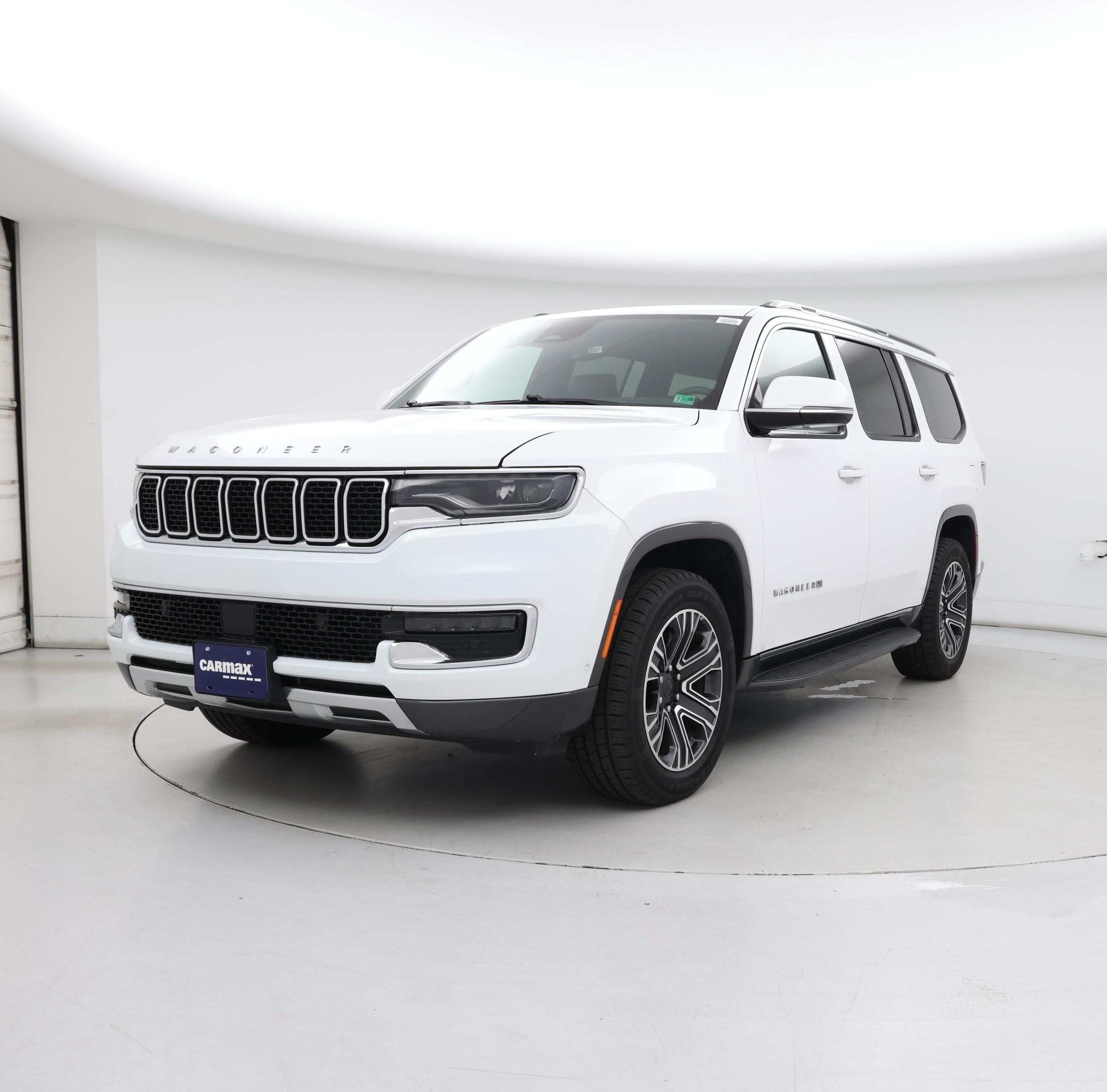 Thumbnail: 2022 Jeep Wagoneer - 4