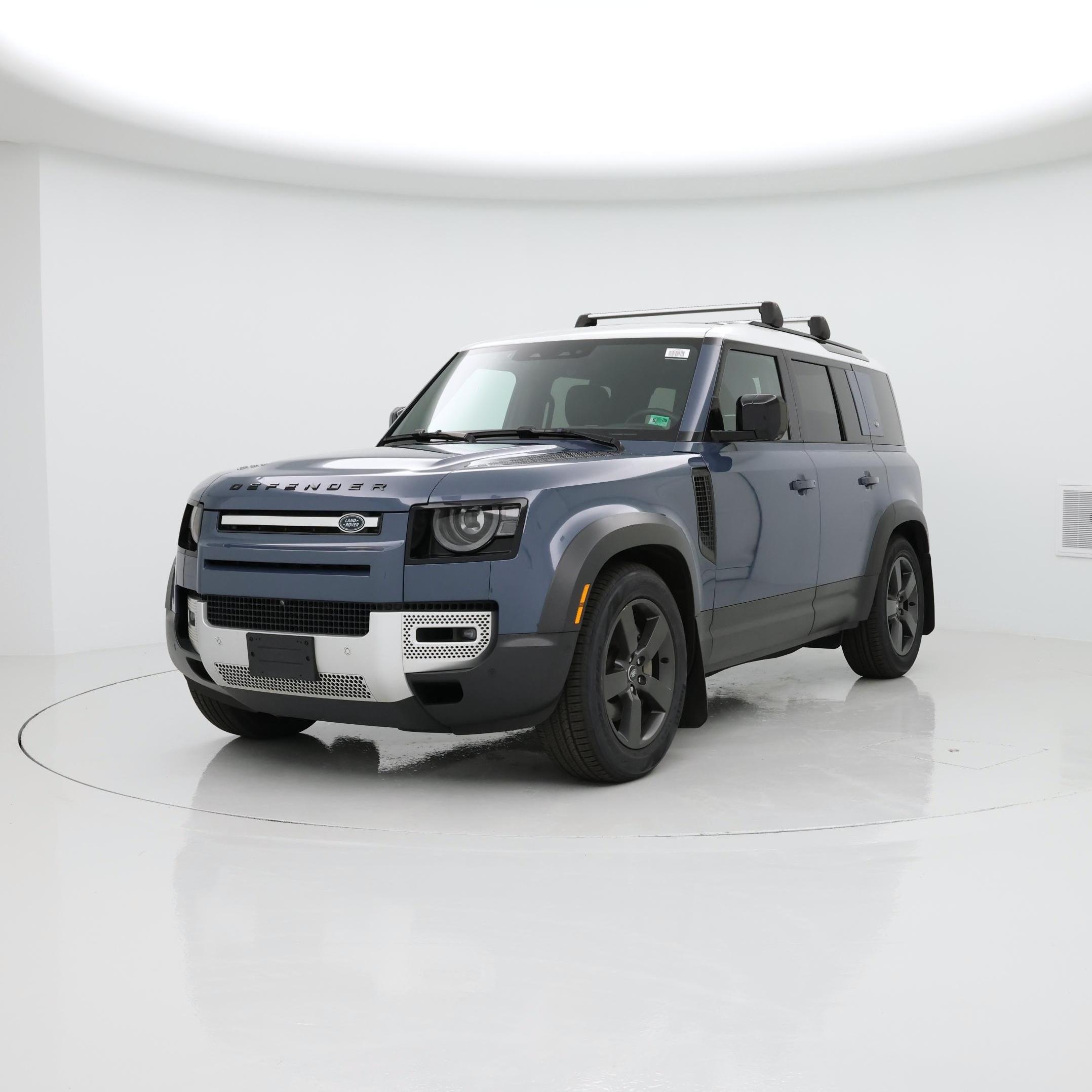 Thumbnail: 2023 Land Rover Defender - 4