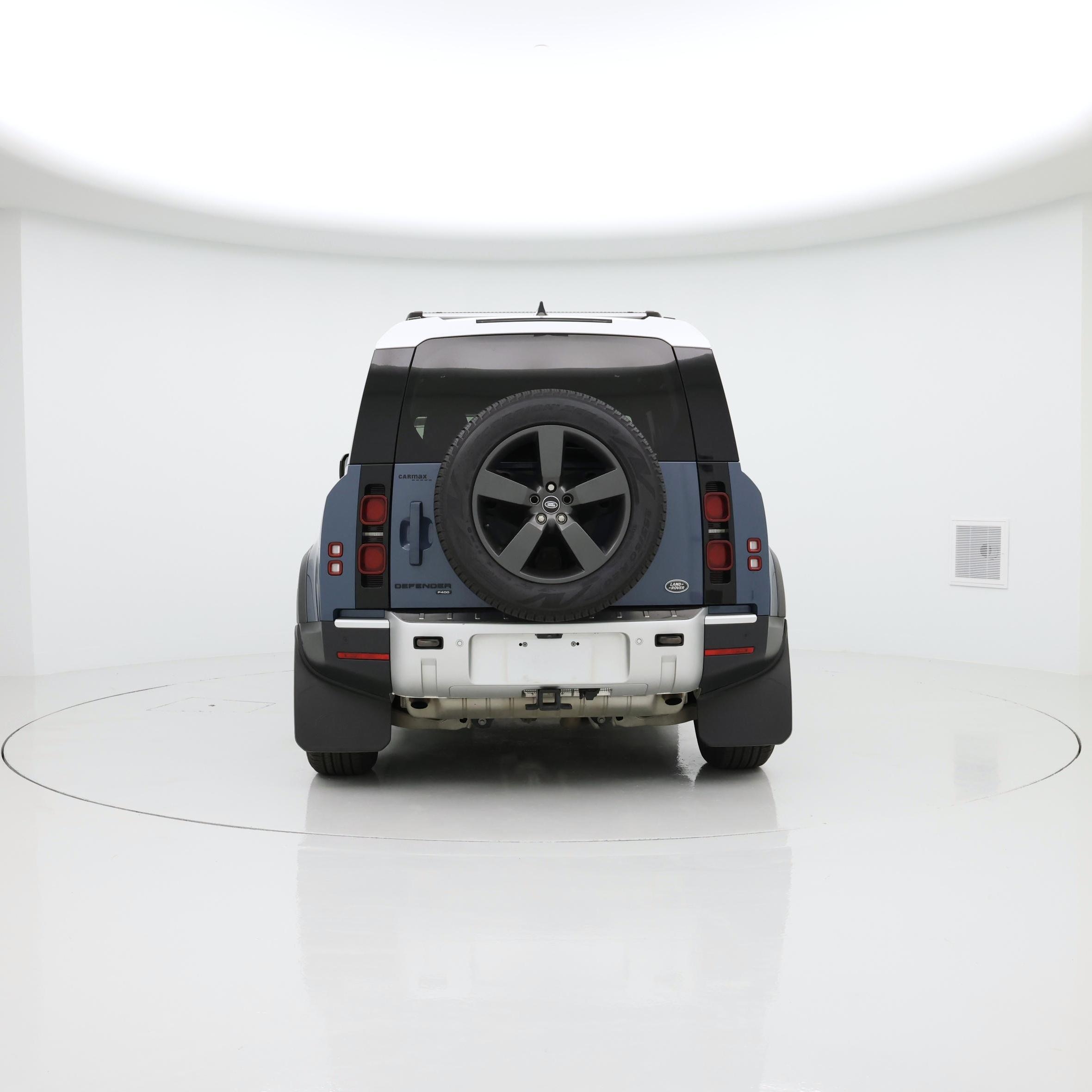 Thumbnail: 2023 Land Rover Defender - 6