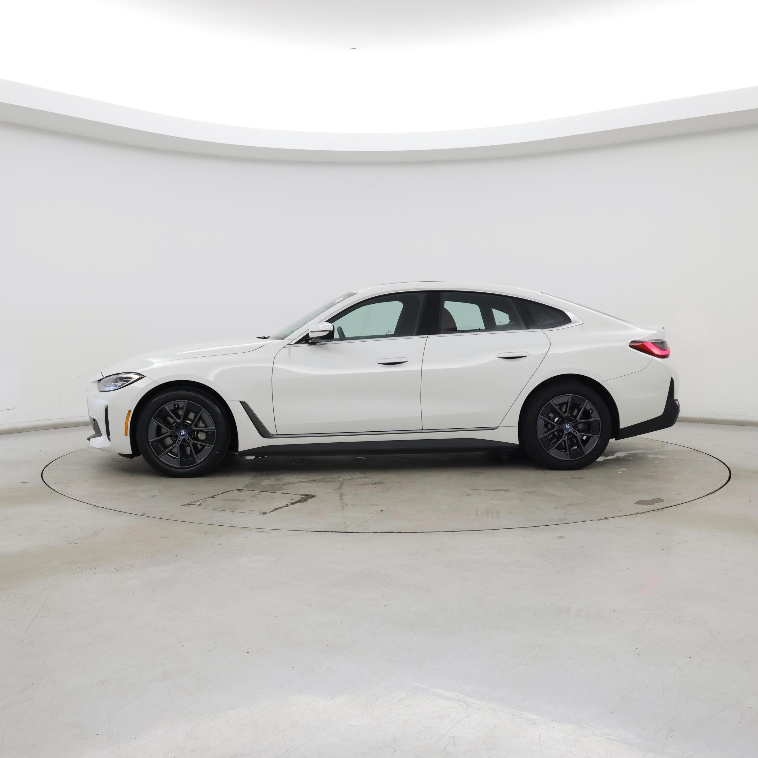 Thumbnail: 2024 BMW i4 - 3