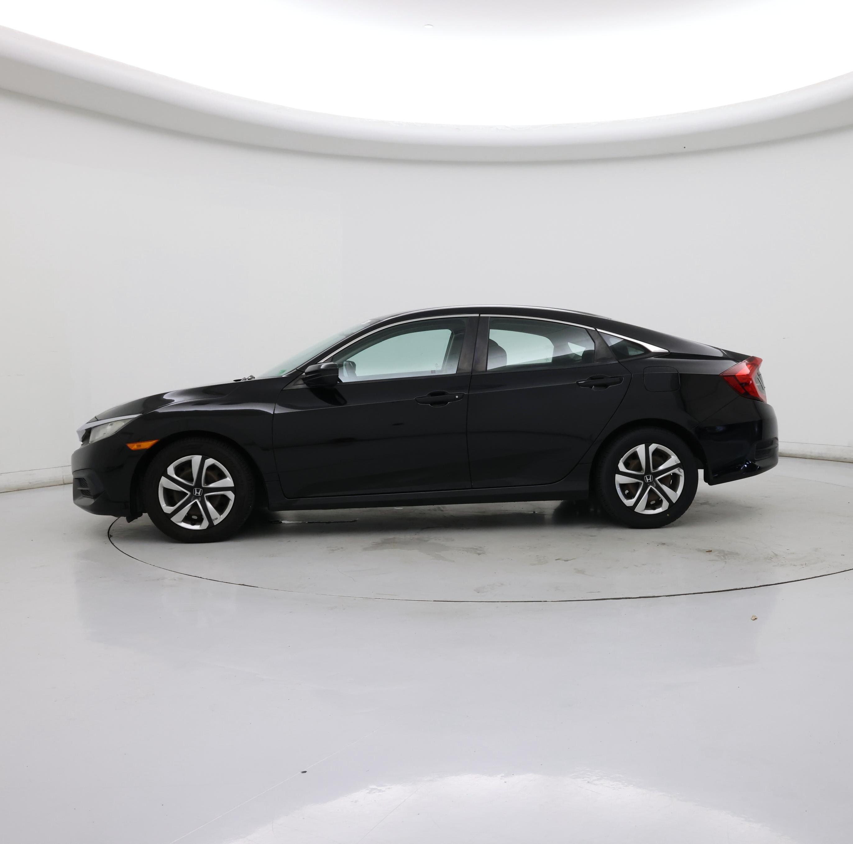 Thumbnail: 2018 Honda Civic - 3