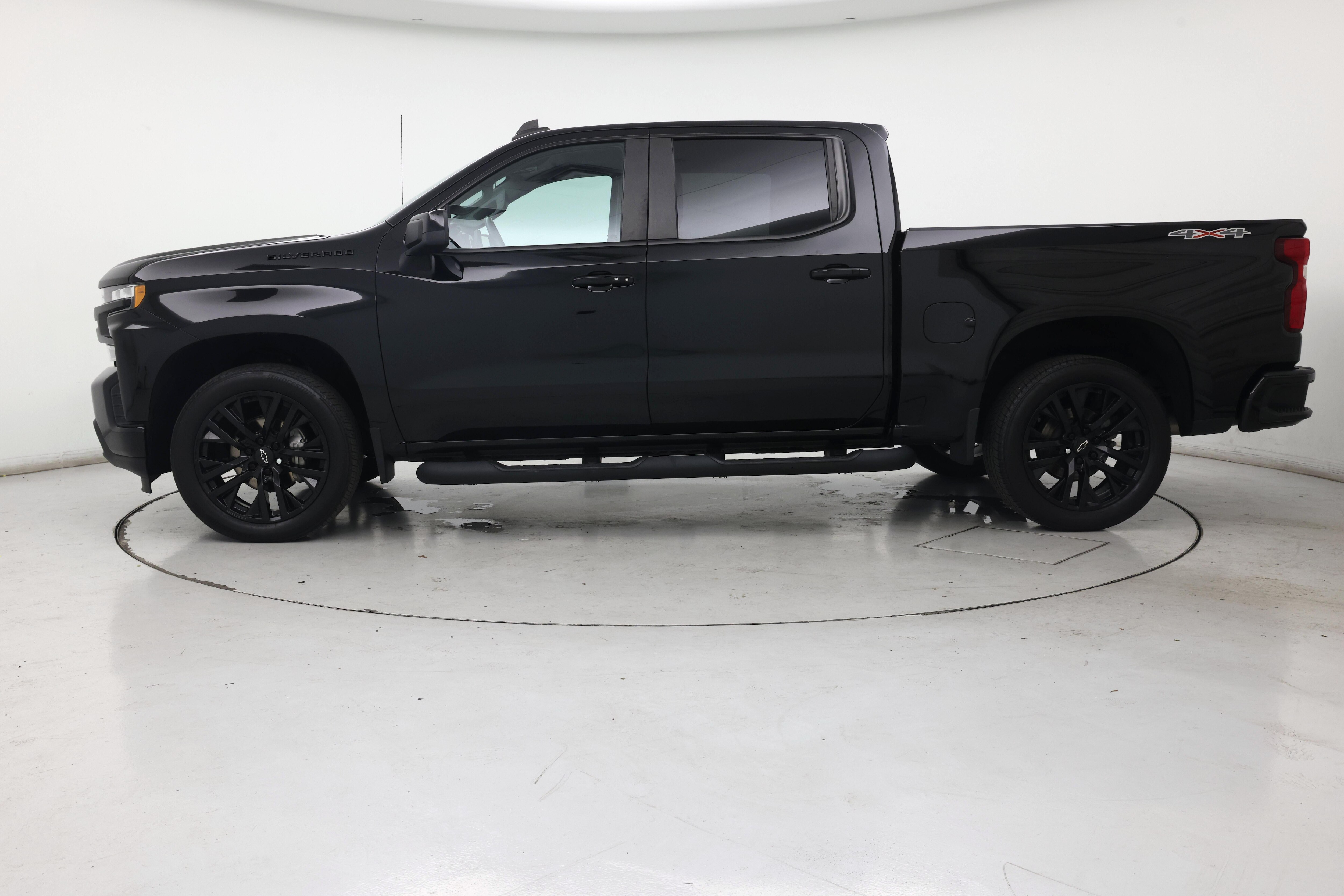 Thumbnail: 2022 Chevrolet Silverado 1500 - 3