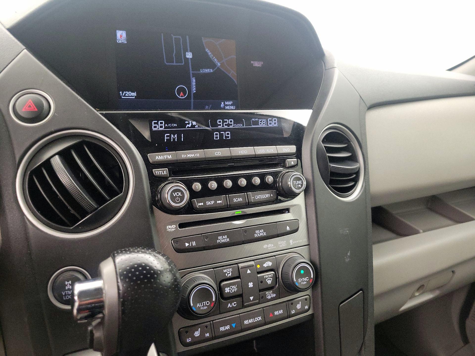 Thumbnail: 2015 Honda Pilot - 16